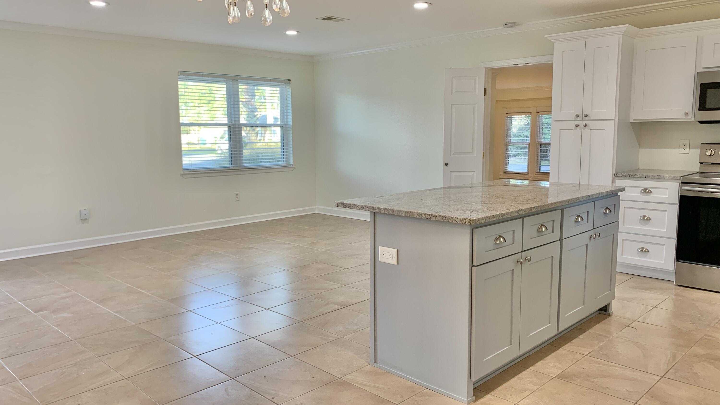 HOLIDAY SHORES ESTATES 3RD ADDN - Residential