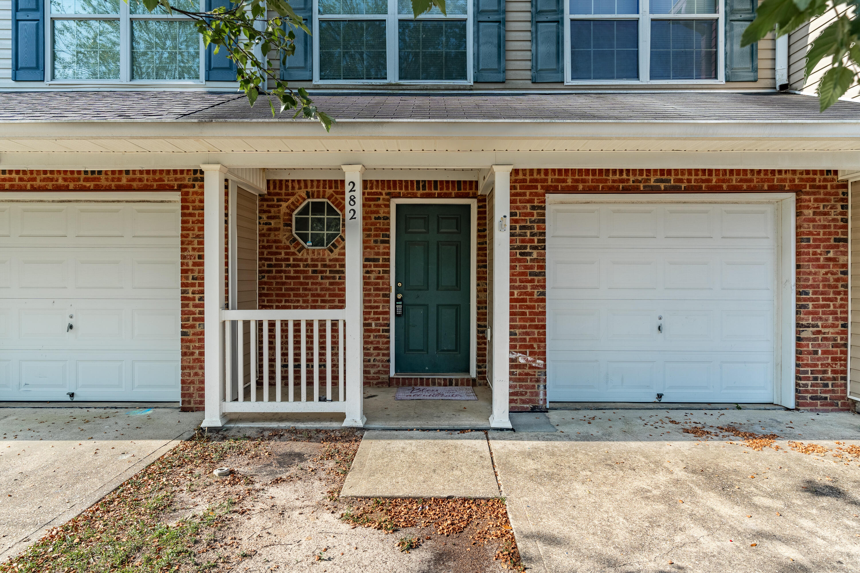 ROLLING PINES - Residential