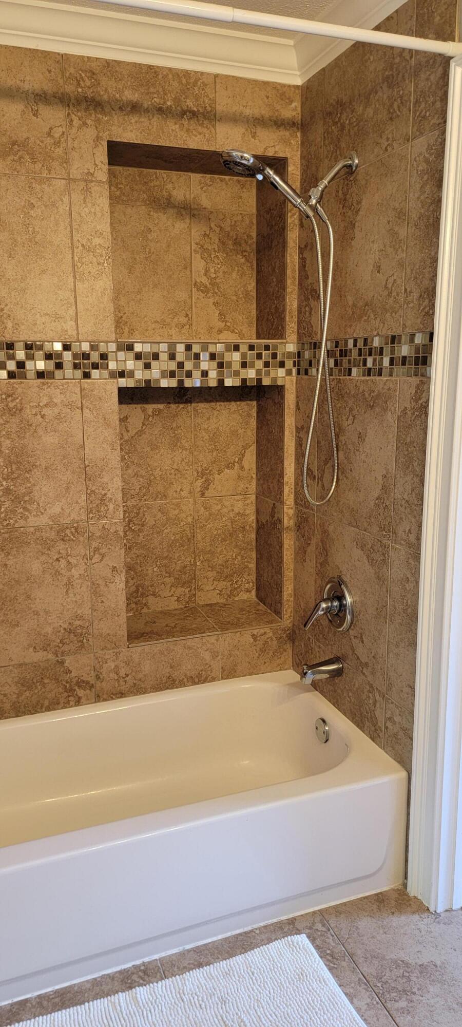 PINEDALE 2ND ADDN - Residential