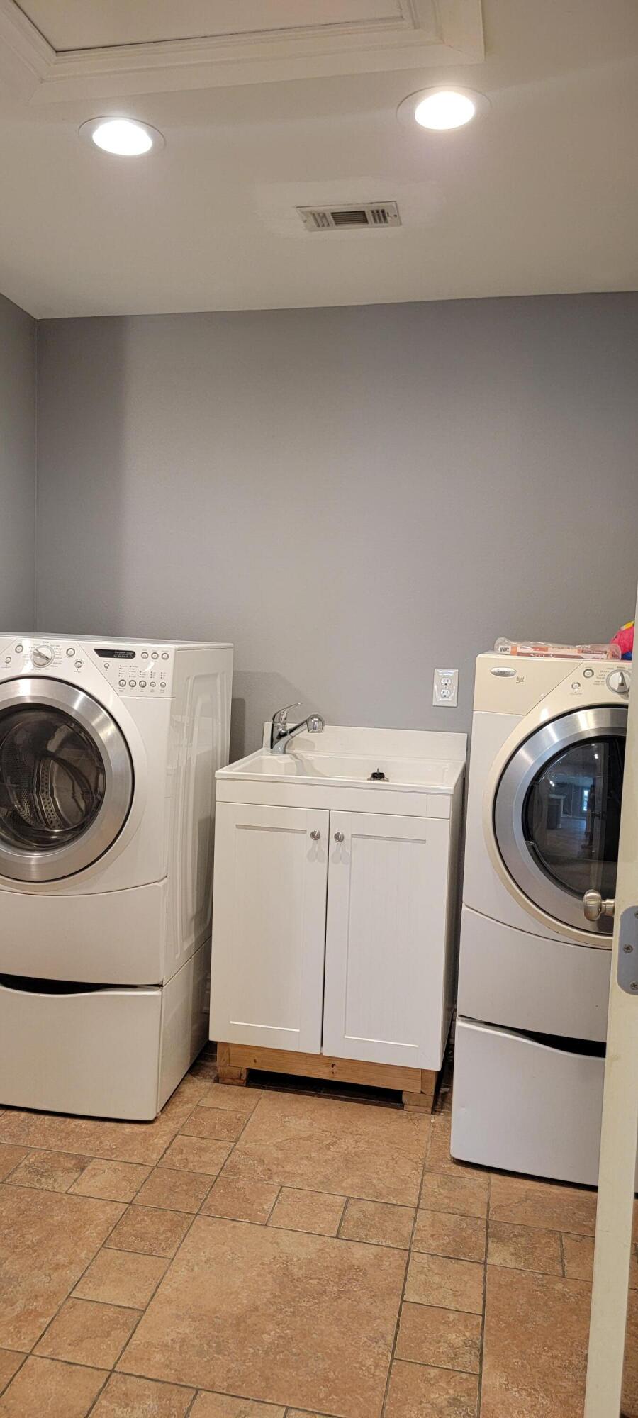 PINEDALE 2ND ADDN - Residential