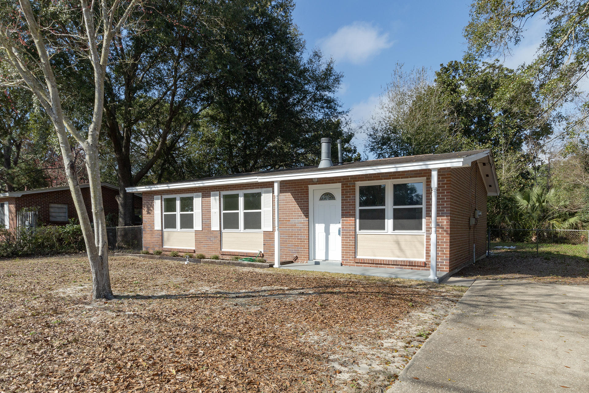 GARNIERS BEACH 6TH - Residential