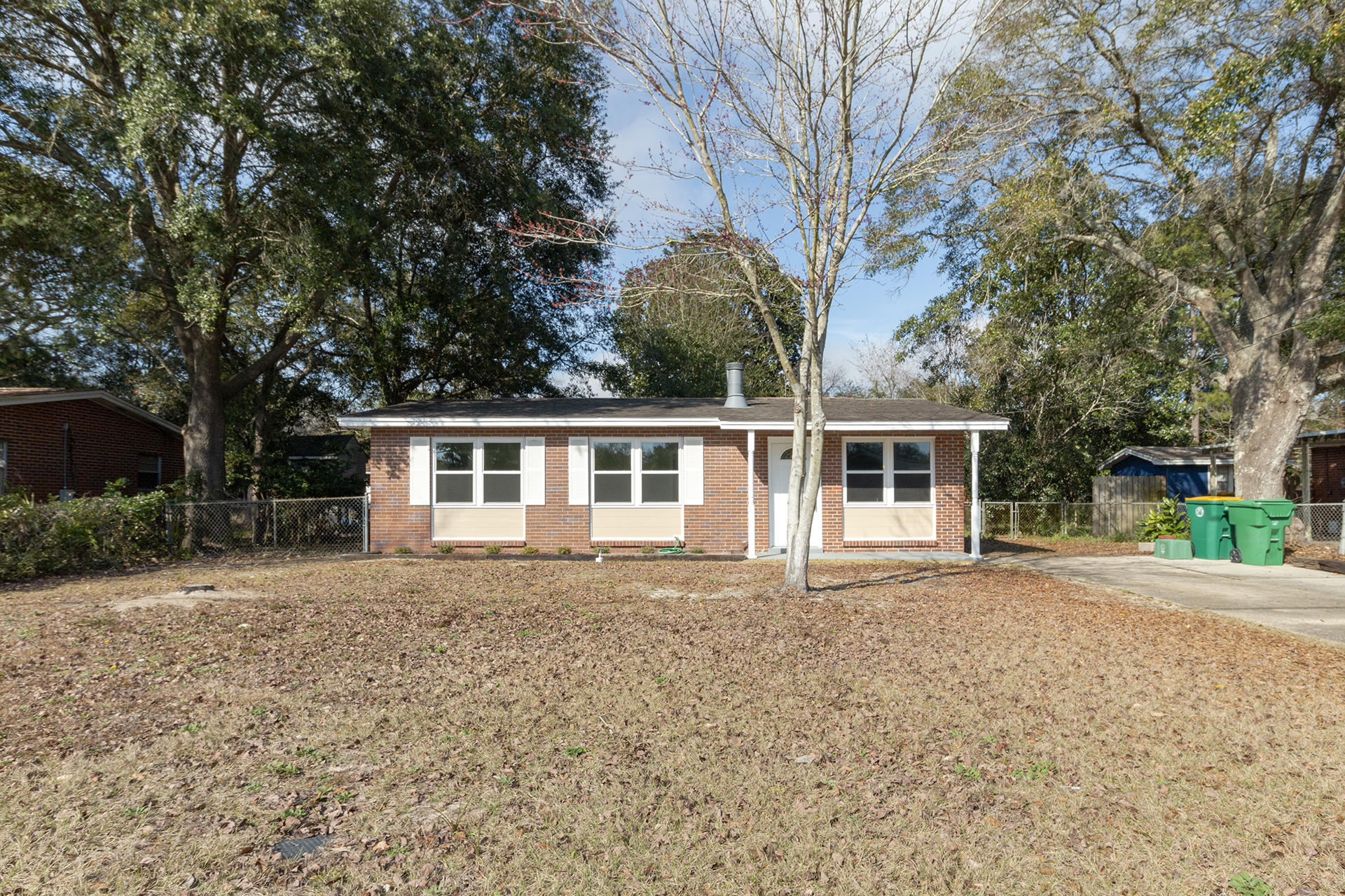 GARNIERS BEACH 6TH - Residential