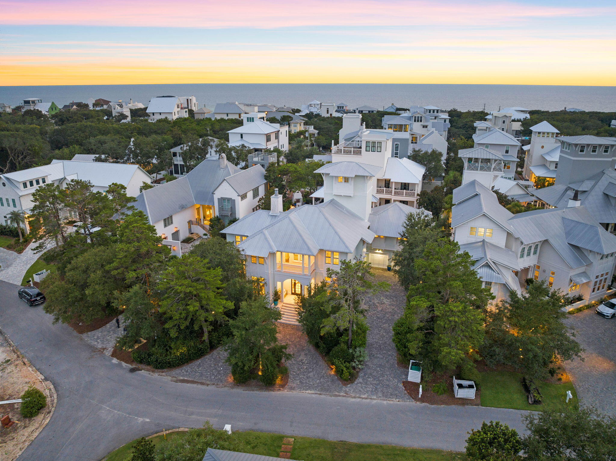 SEAGROVE VILLAGE 6TH ADD - Residential