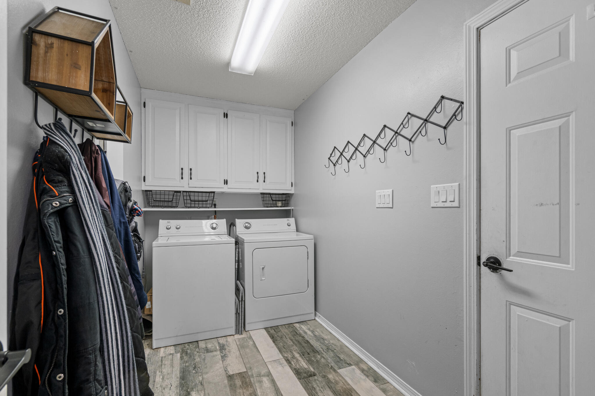 BELLE MEADOW - Residential