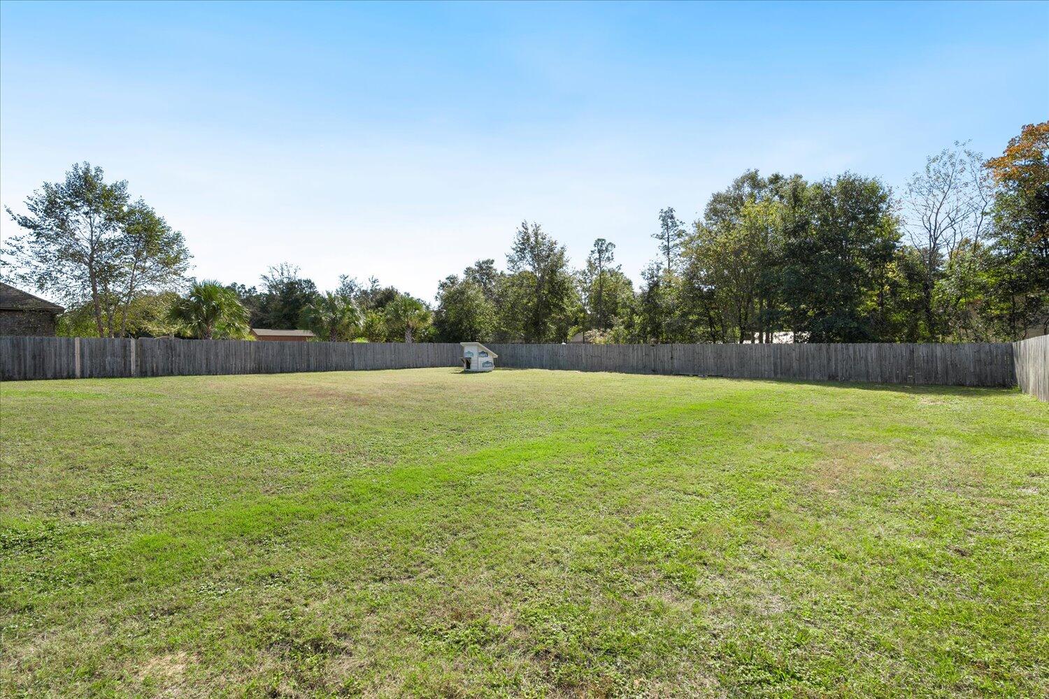 BROWNSTONE MANOR - Residential