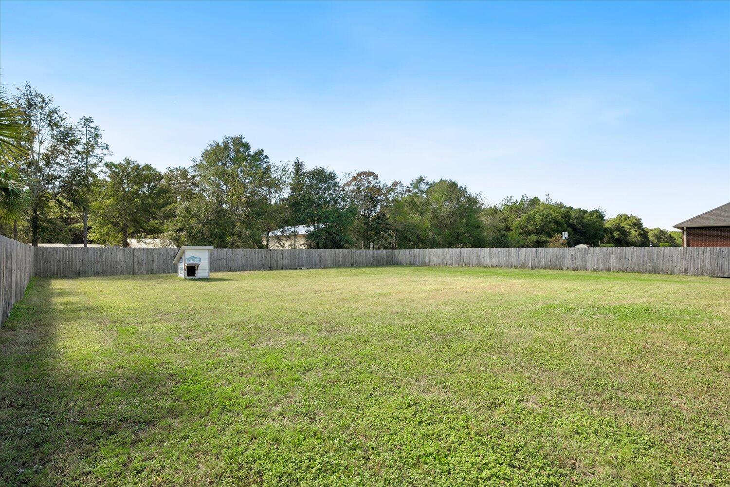 BROWNSTONE MANOR - Residential