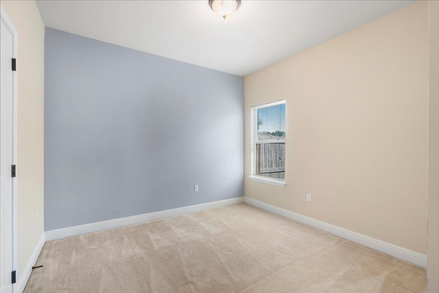 BROWNSTONE MANOR - Residential