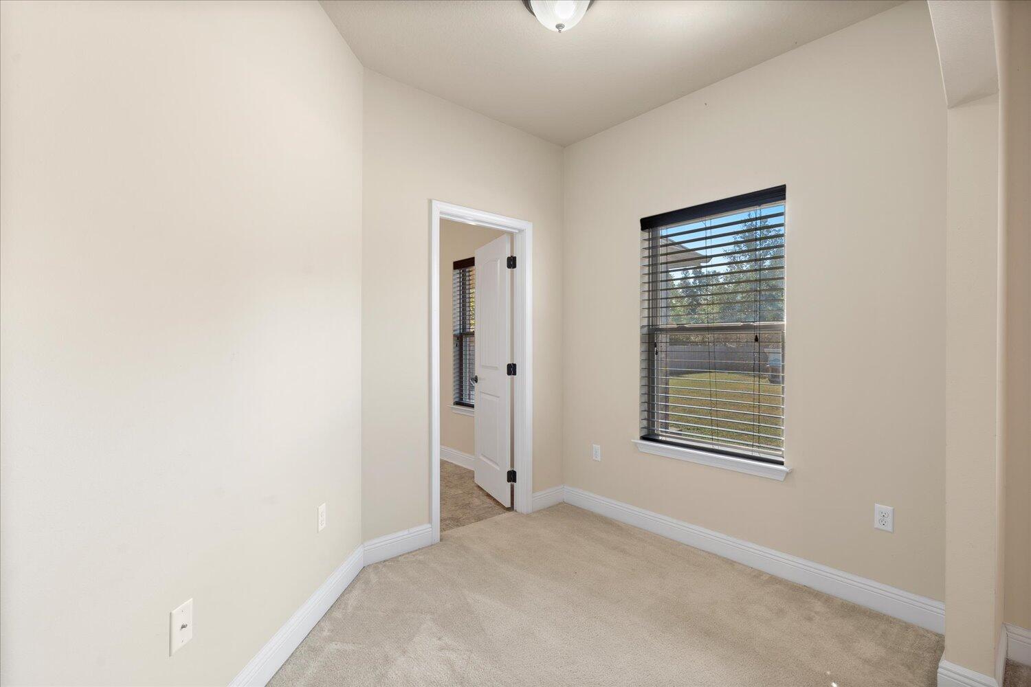 BROWNSTONE MANOR - Residential