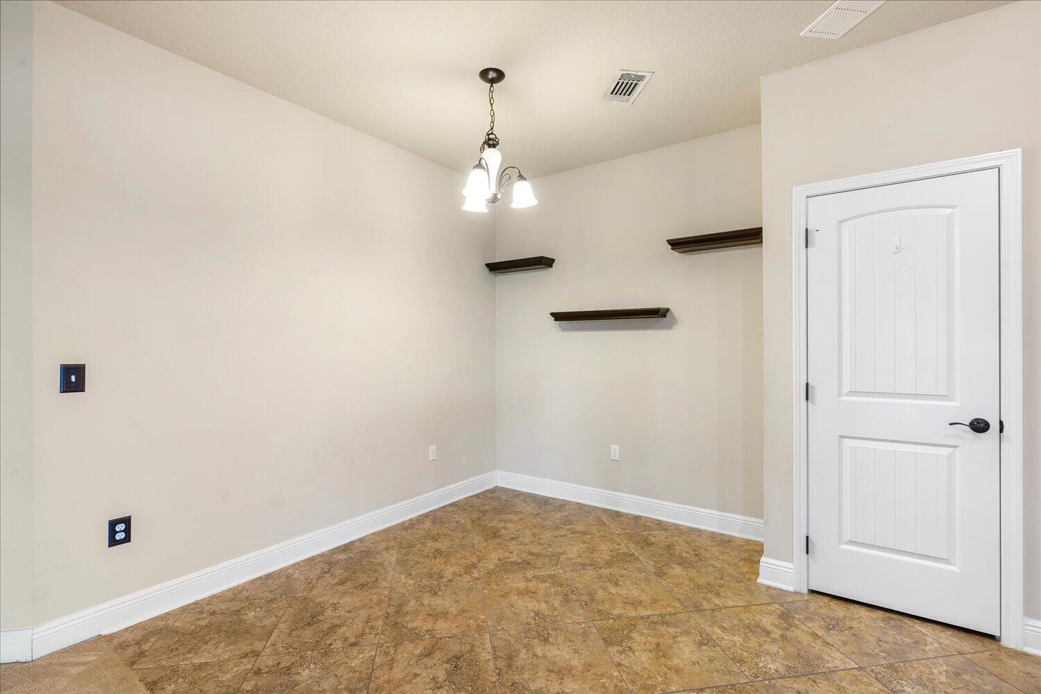 BROWNSTONE MANOR - Residential