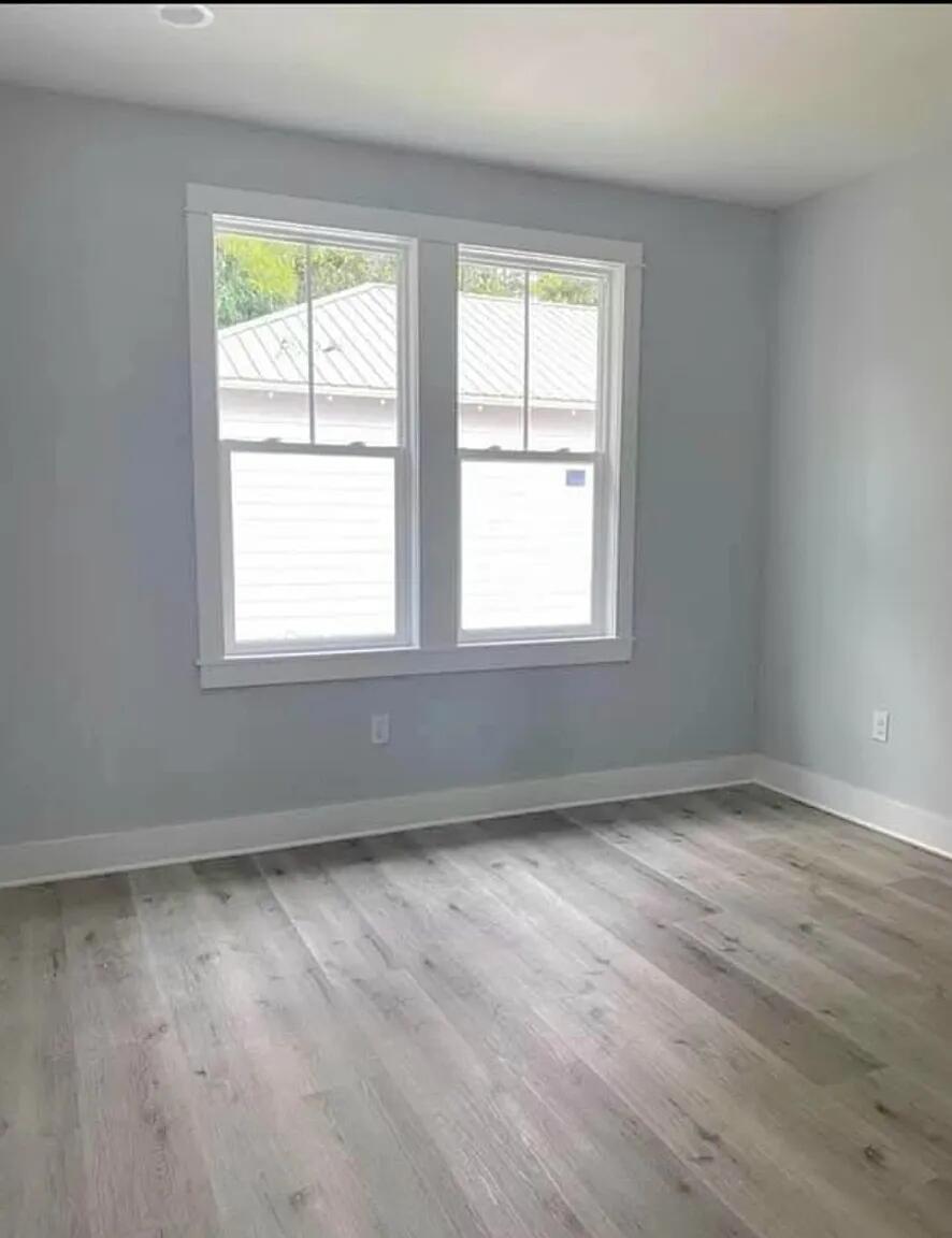 LIGHTHOUSE POINTE - Residential