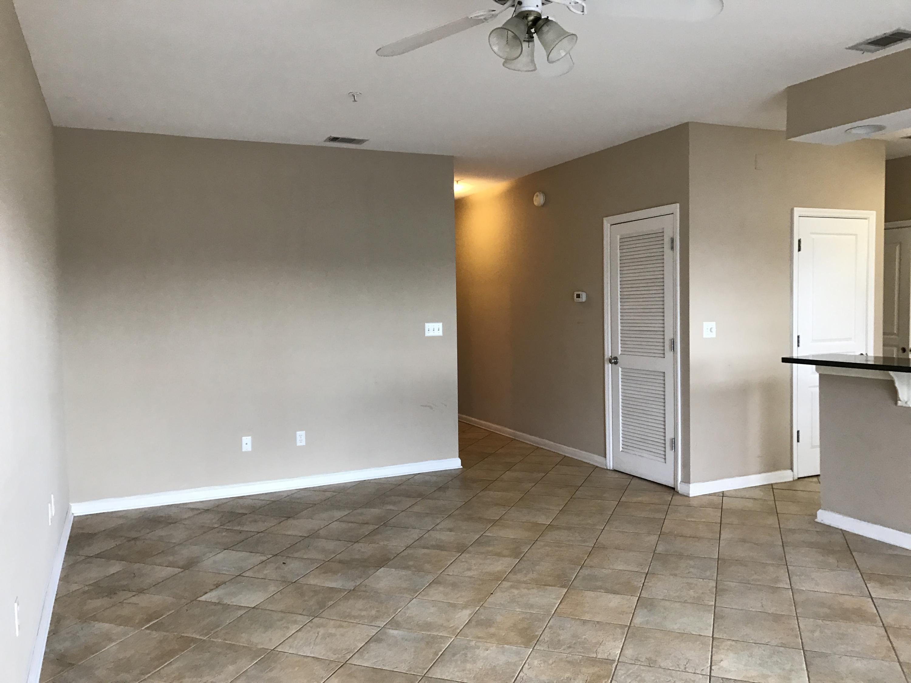BARATARIA CONDO - Residential