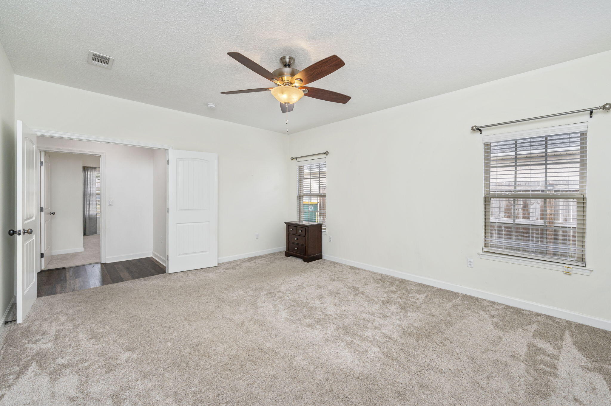 OVERLOOK AT CHESTNUT RIDGE - Residential Lease