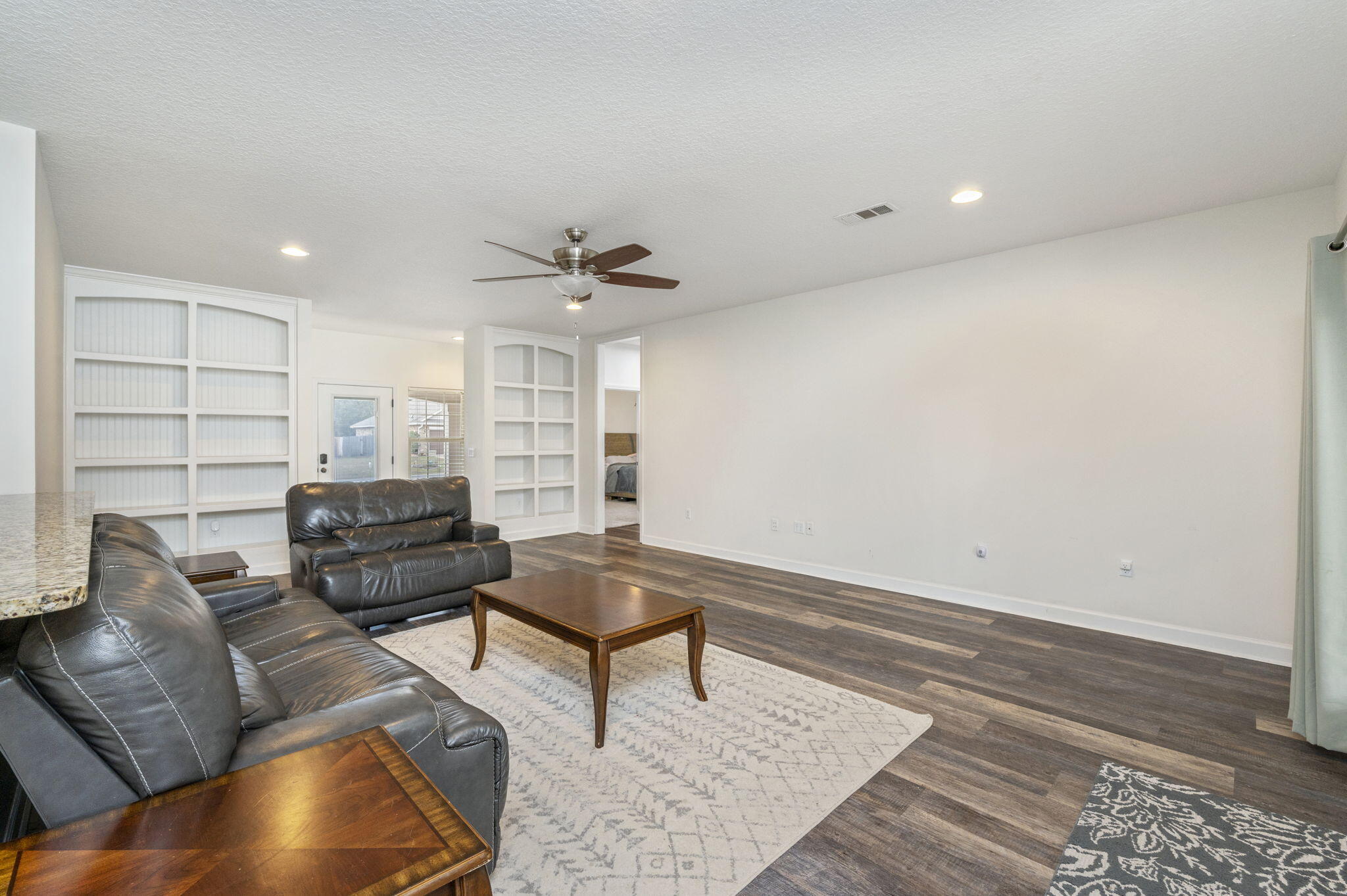 OVERLOOK AT CHESTNUT RIDGE - Residential Lease