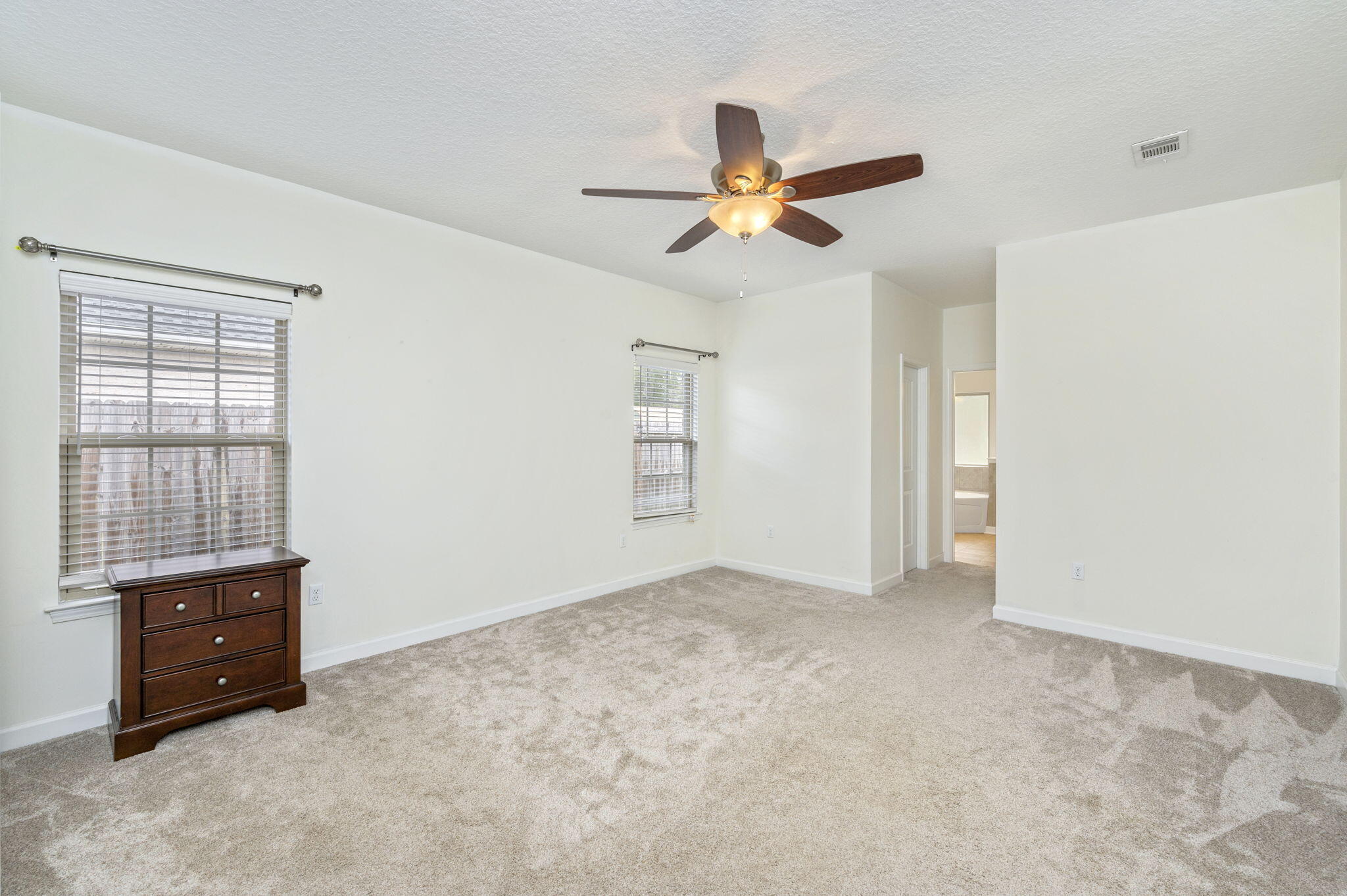 OVERLOOK AT CHESTNUT RIDGE - Residential Lease