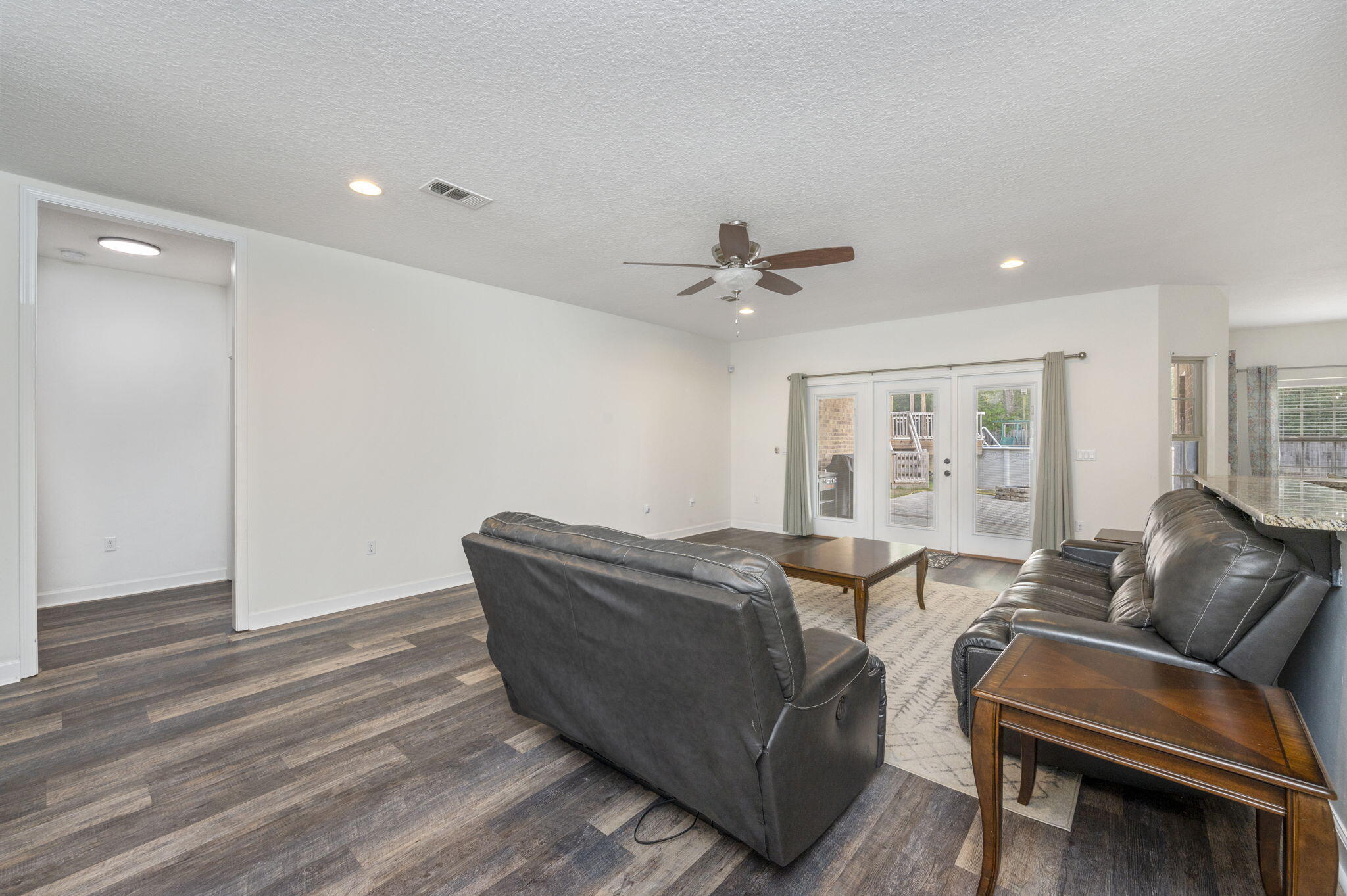 OVERLOOK AT CHESTNUT RIDGE - Residential Lease