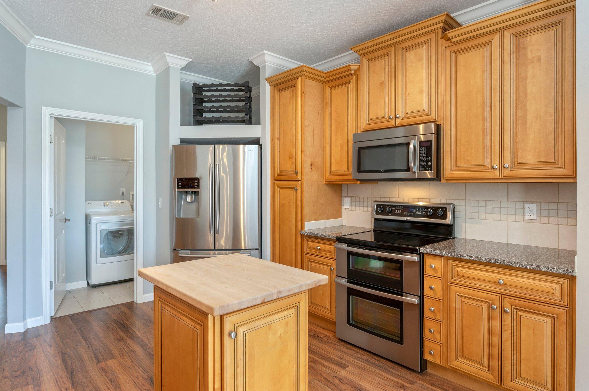 DUGGAN POND ESTATES - Residential