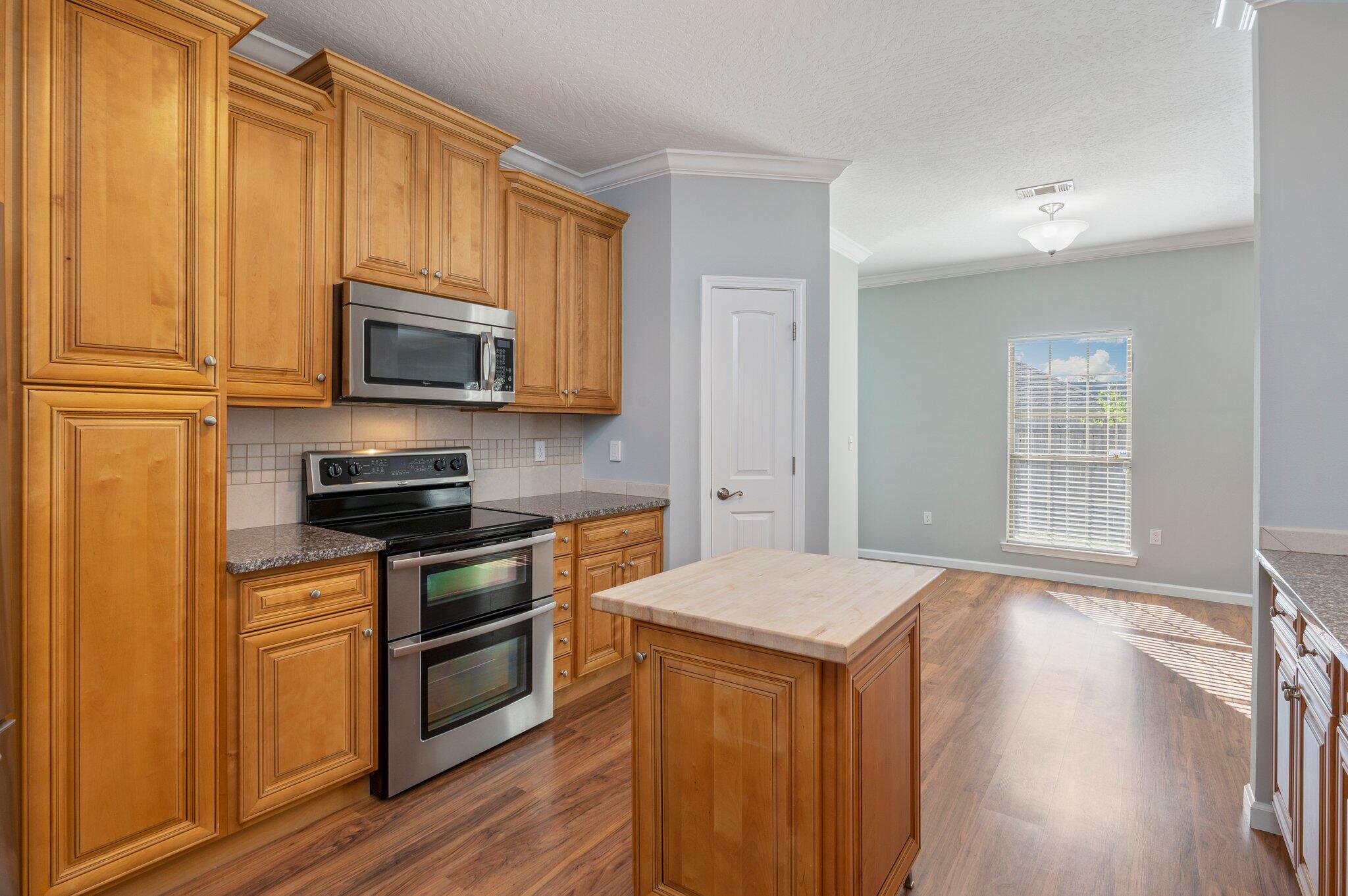 DUGGAN POND ESTATES - Residential