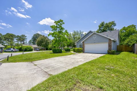 A home in Navarre