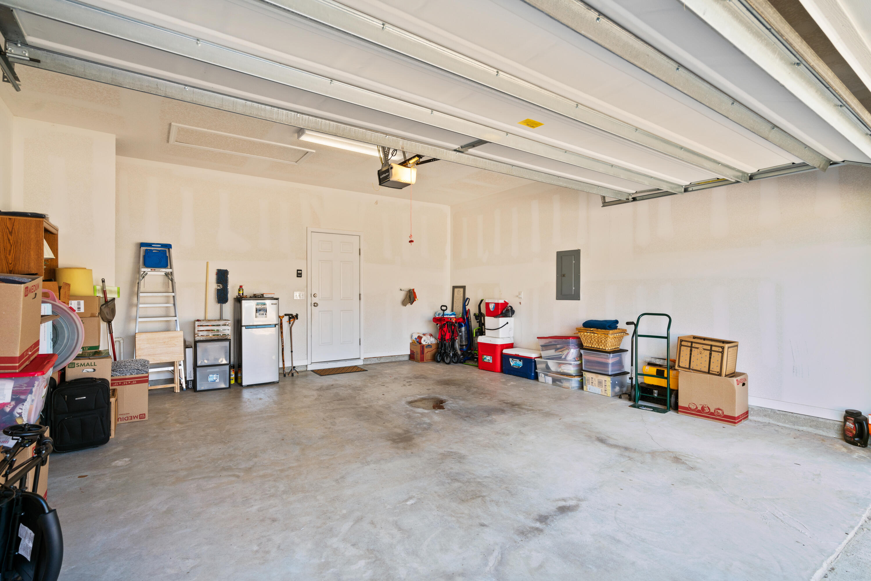 HAMMOCK BAY - Residential