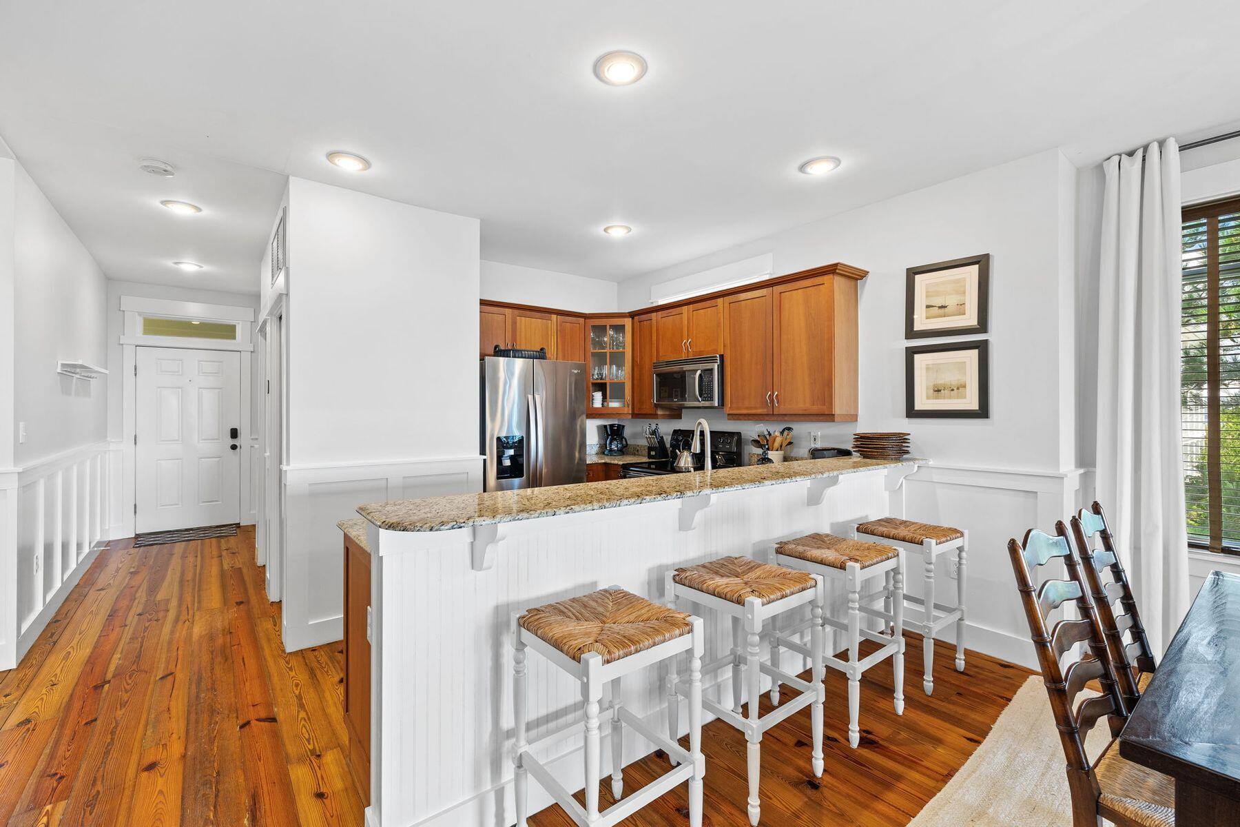 Grand Isle Condo - Residential