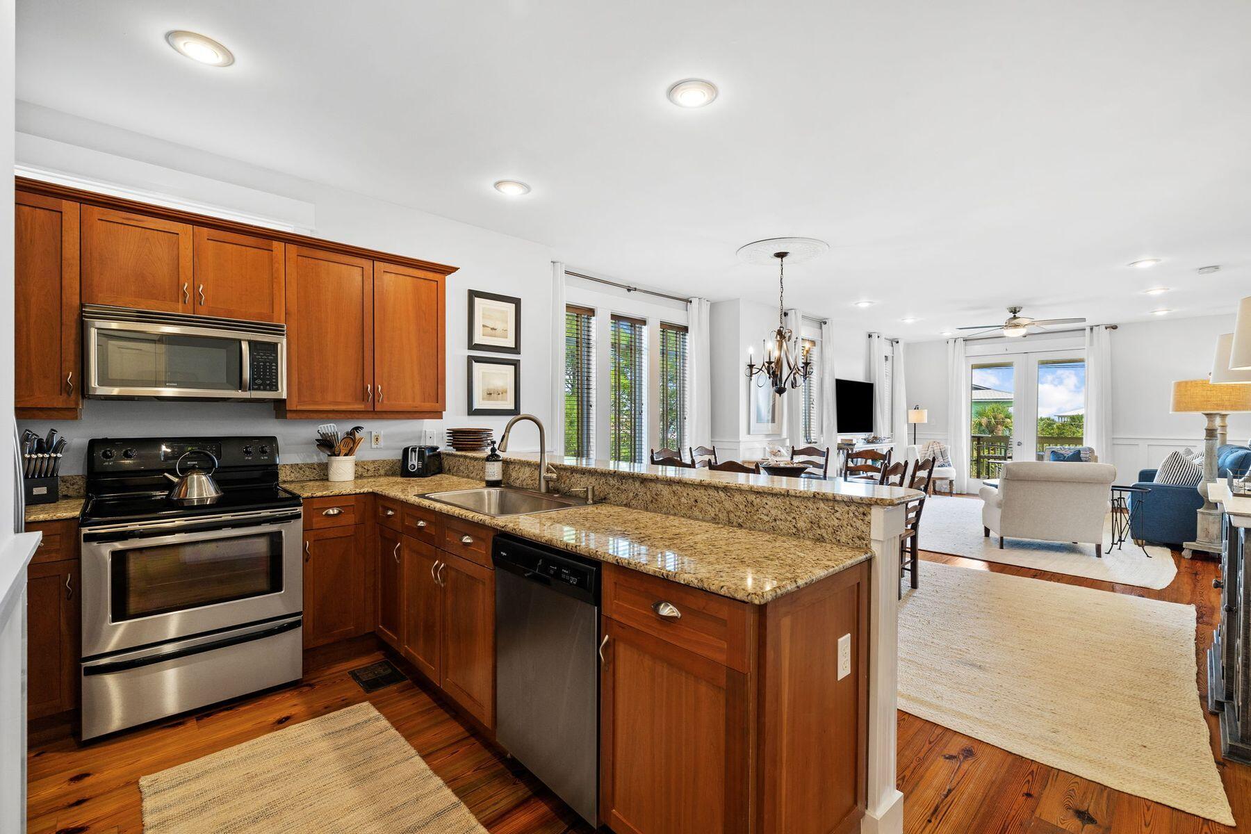 Grand Isle Condo - Residential