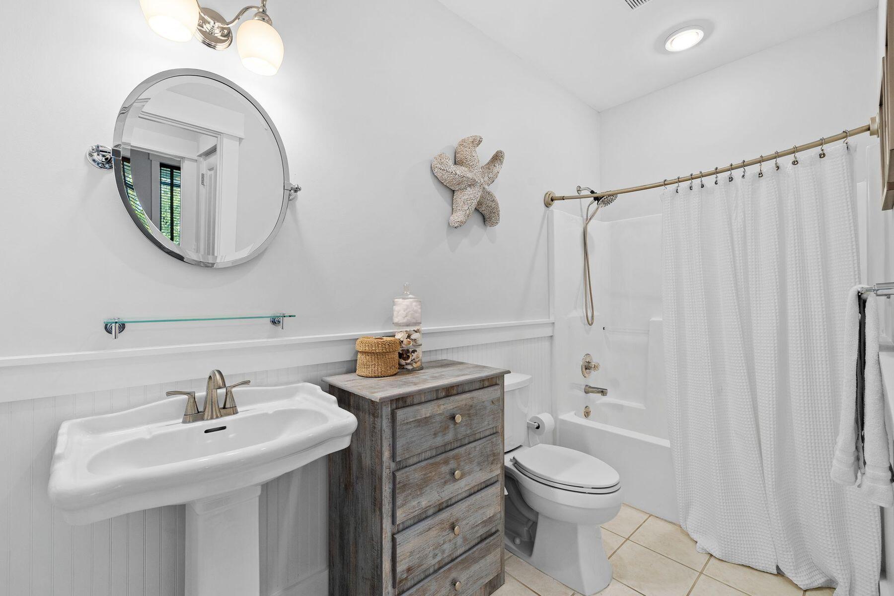Grand Isle Condo - Residential