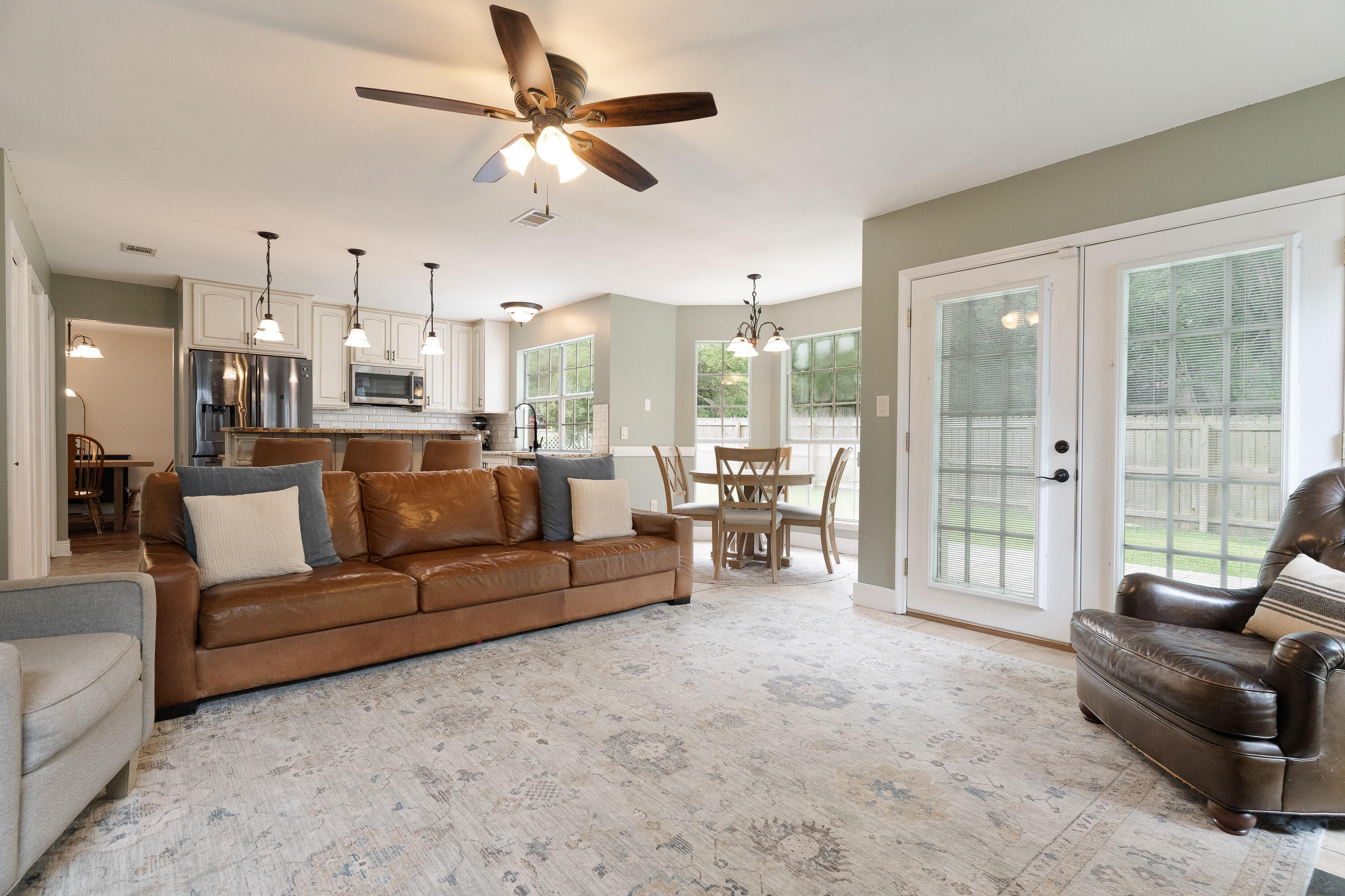 PARKWOOD ESTATES PH 2A BLUEWATER BAY - Residential
