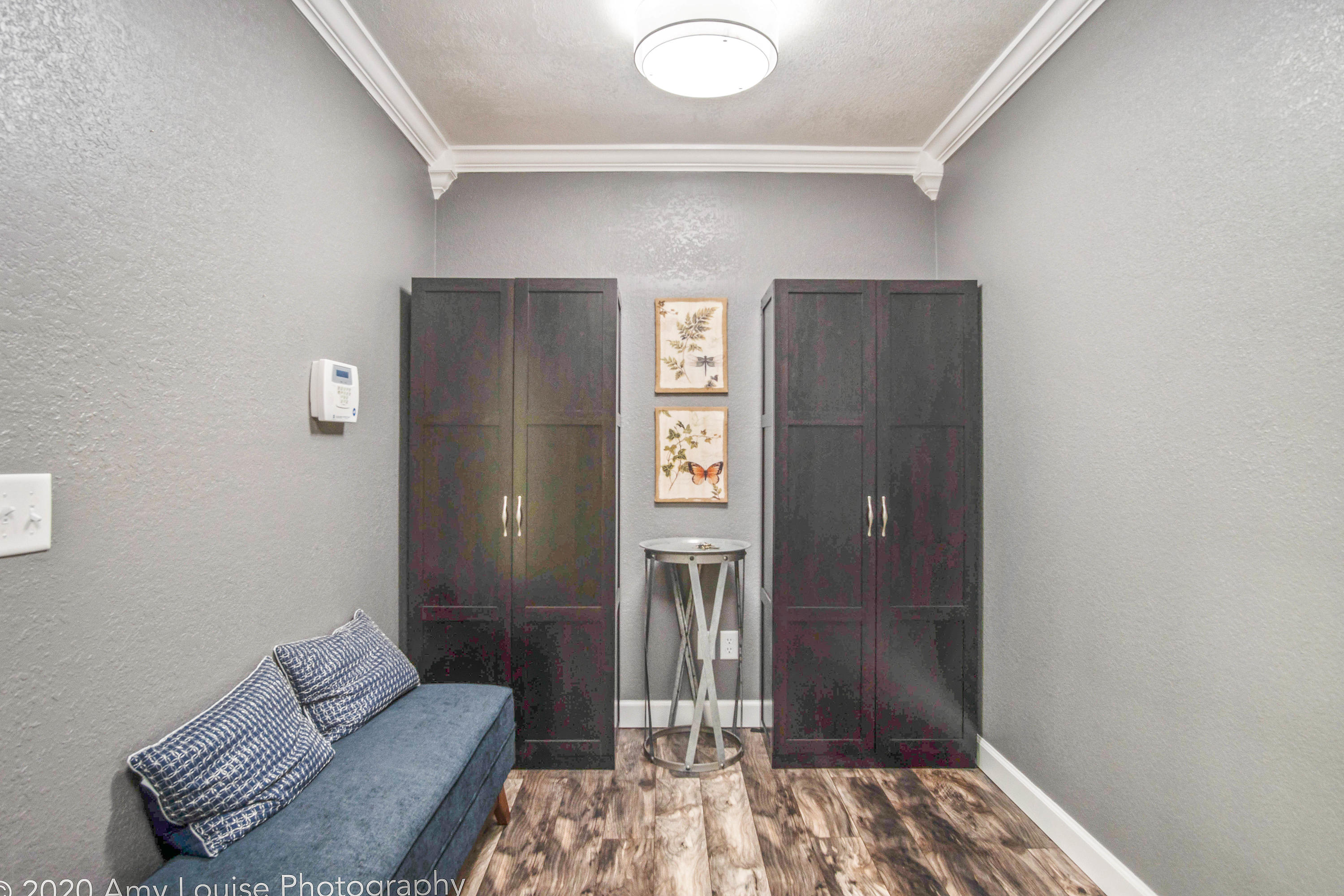 HOLLY HILLS - Residential