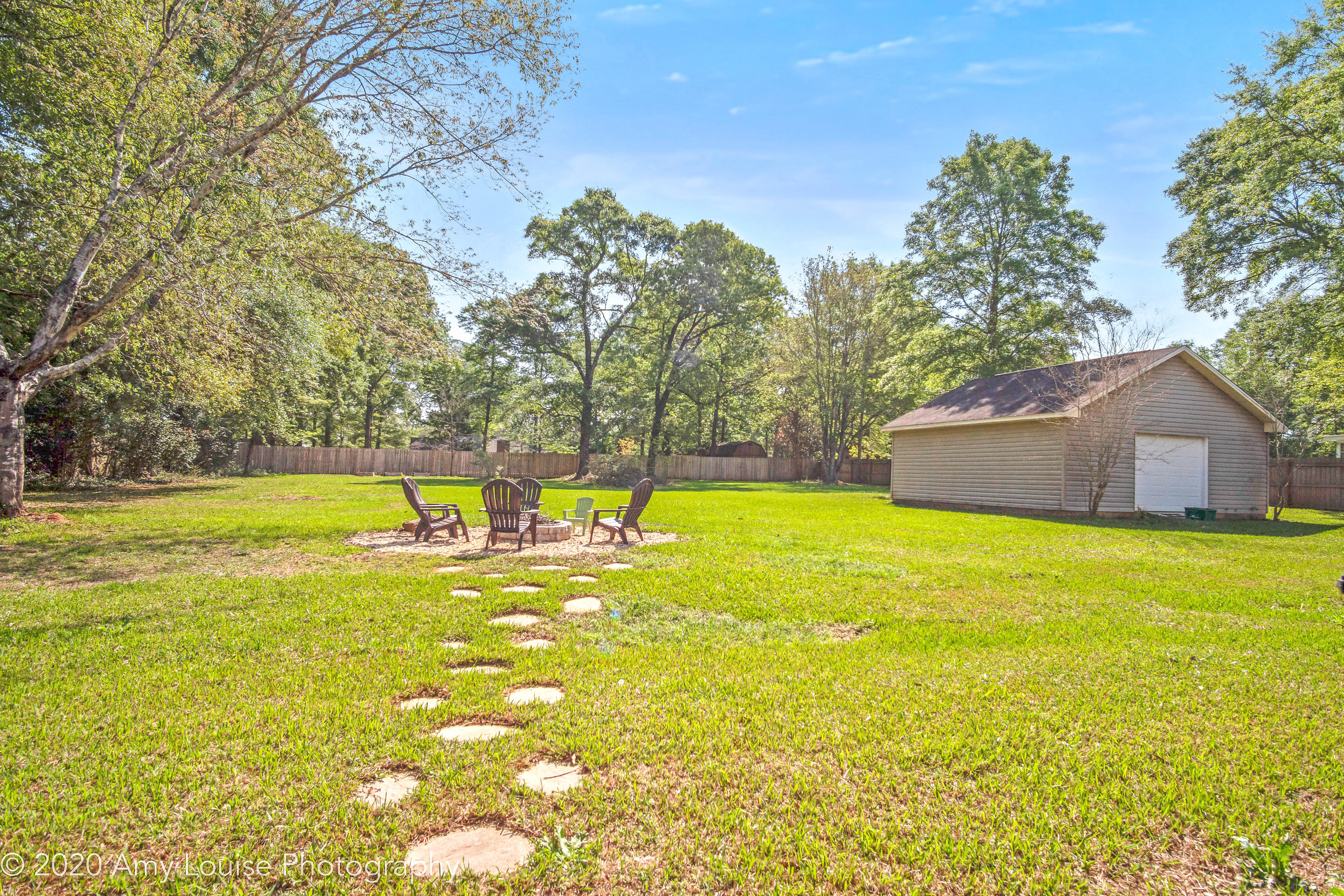 HOLLY HILLS - Residential