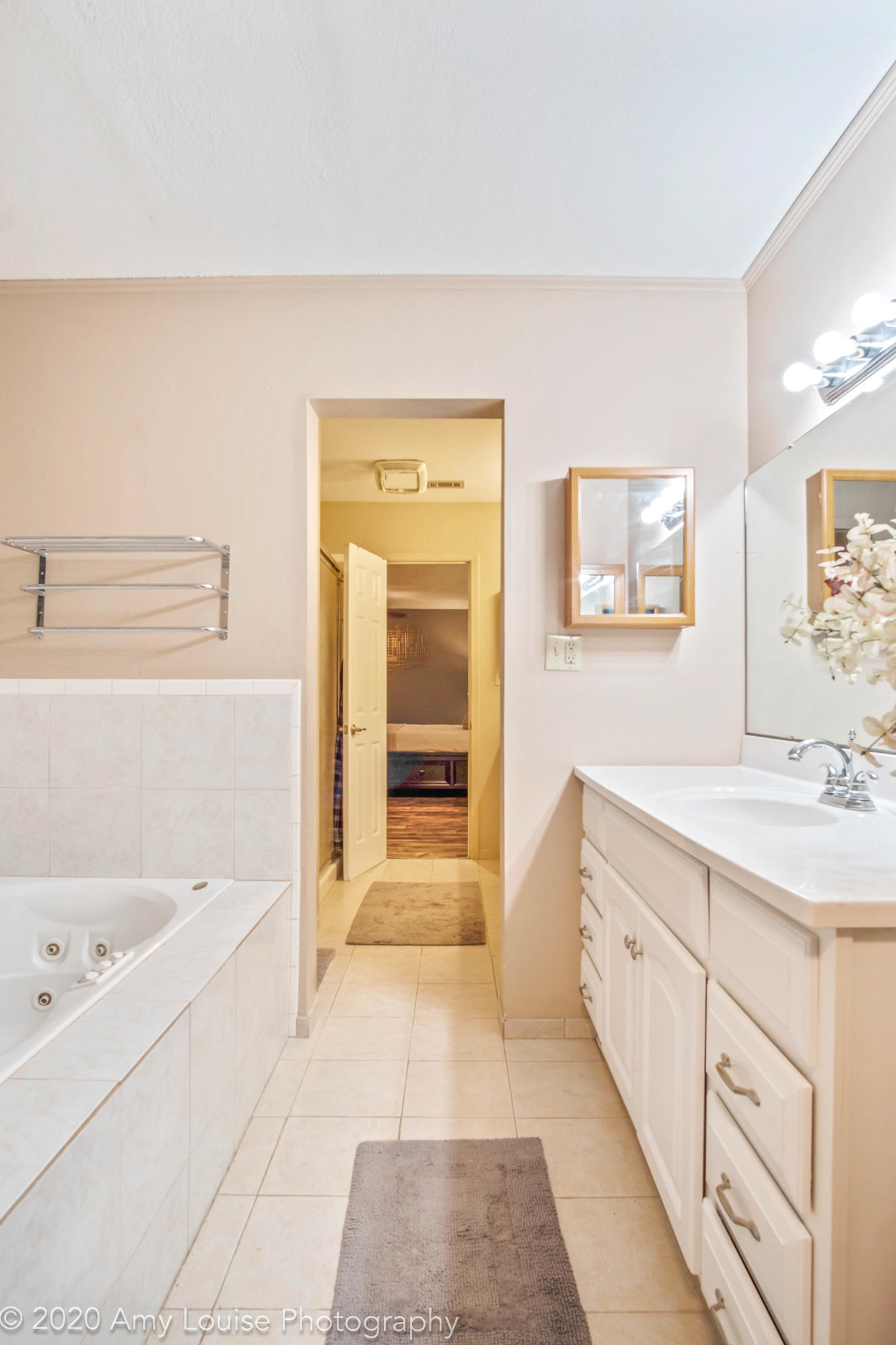 HOLLY HILLS - Residential