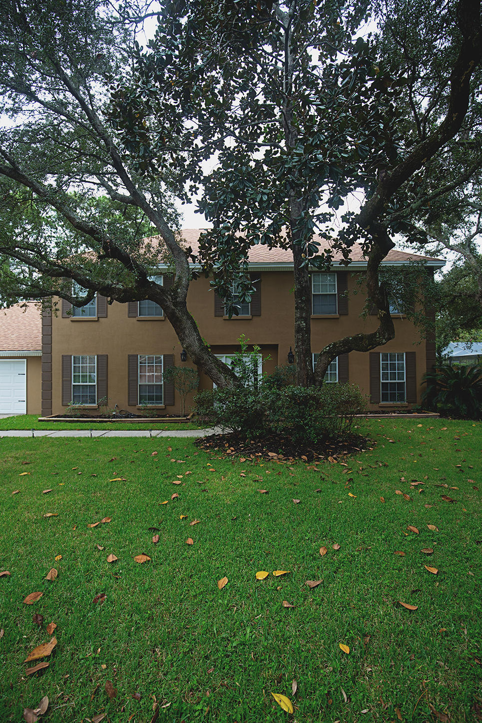 SHADY LANE - Residential