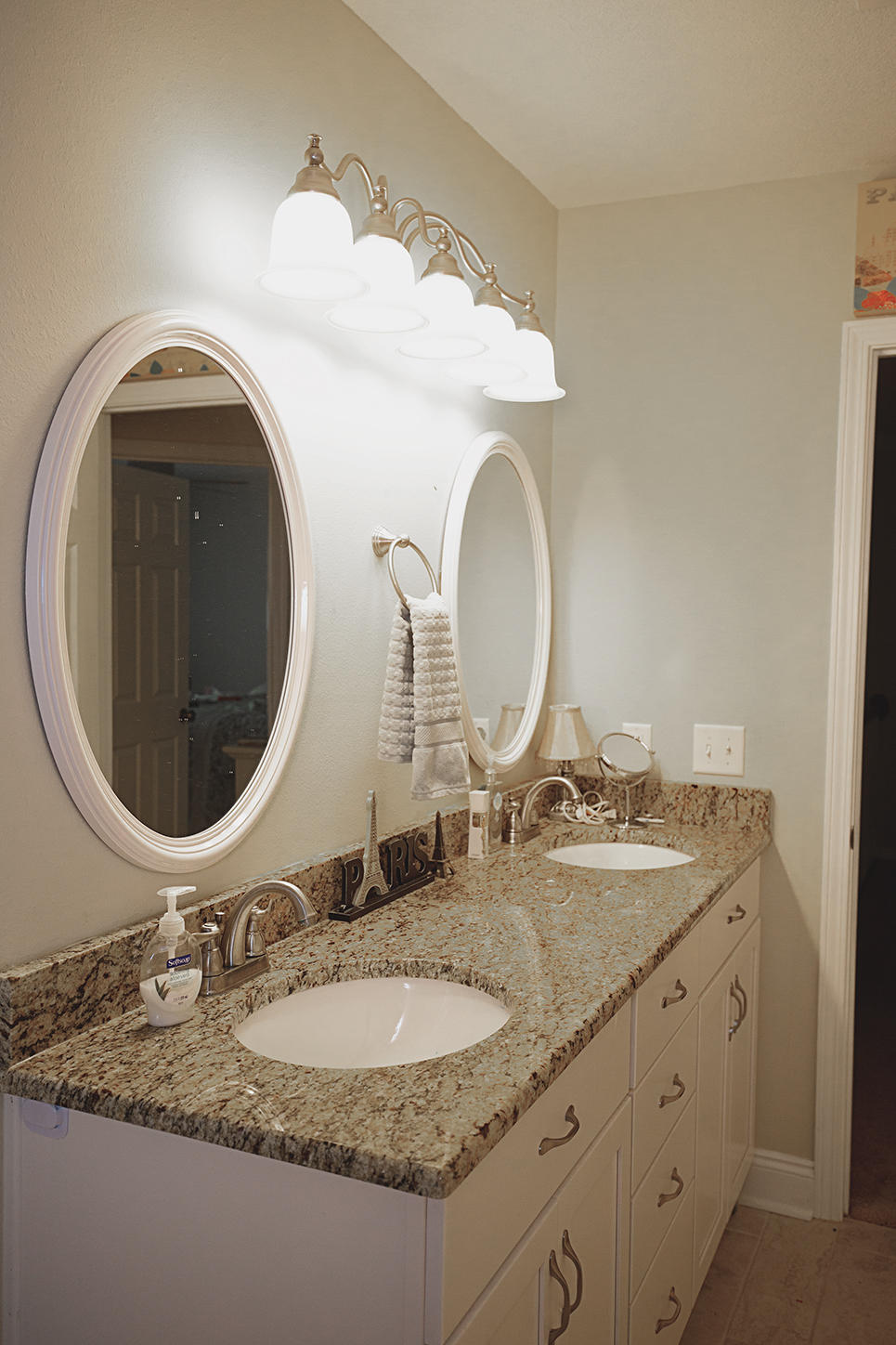 SHADY LANE - Residential