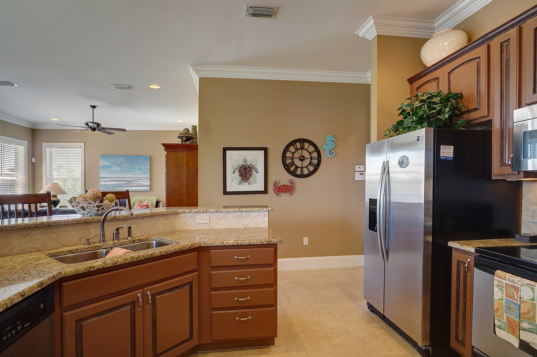 CRYSTAL LAKE PHASE I - Residential