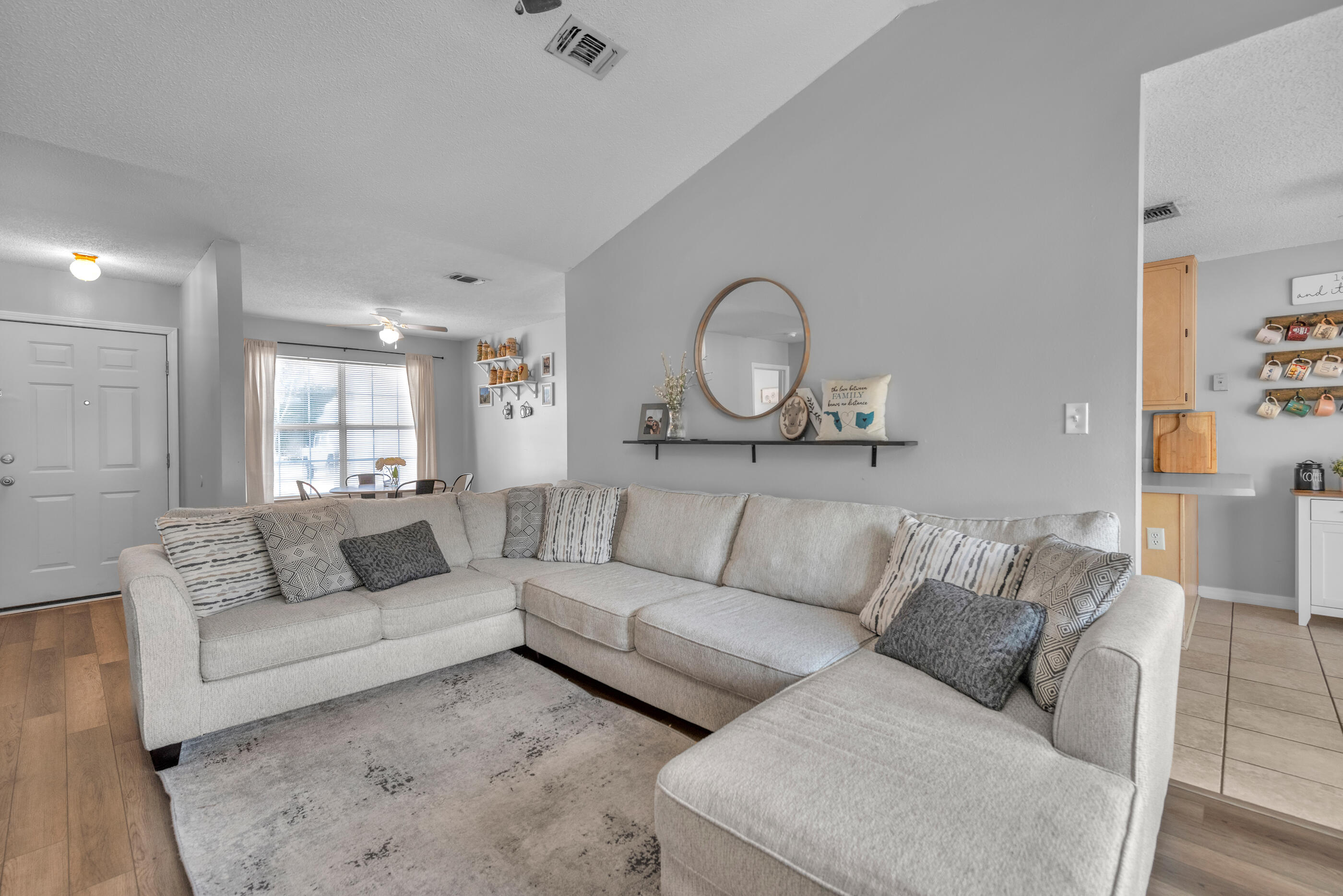 NAVARRE S/D 2ND ADDN - Residential