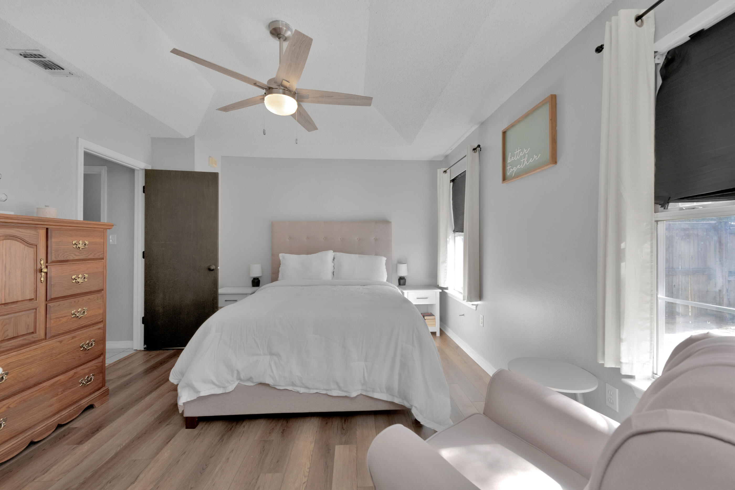 NAVARRE S/D 2ND ADDN - Residential