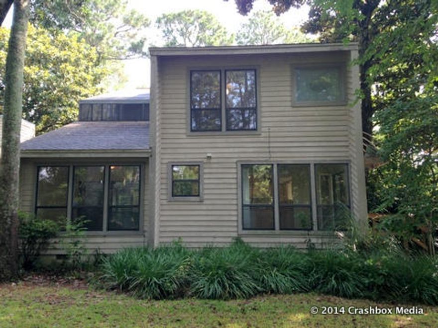OPPORTUNITY PROPERTY! HOME NEEDS WORK BUT IT HAS A SPACIOUS FLOOR PLAN ON A LARGE LOT. THIS IS YOUR OPPORTUNITY TO BUY INTO A DESIRABLE NEIGHBORHOOD AT AN AFFORDABLE PRICE. SOLD AS IS. ALL INFORMATION IS APPROXIMATE AND SHOULD BE VERIFIED.