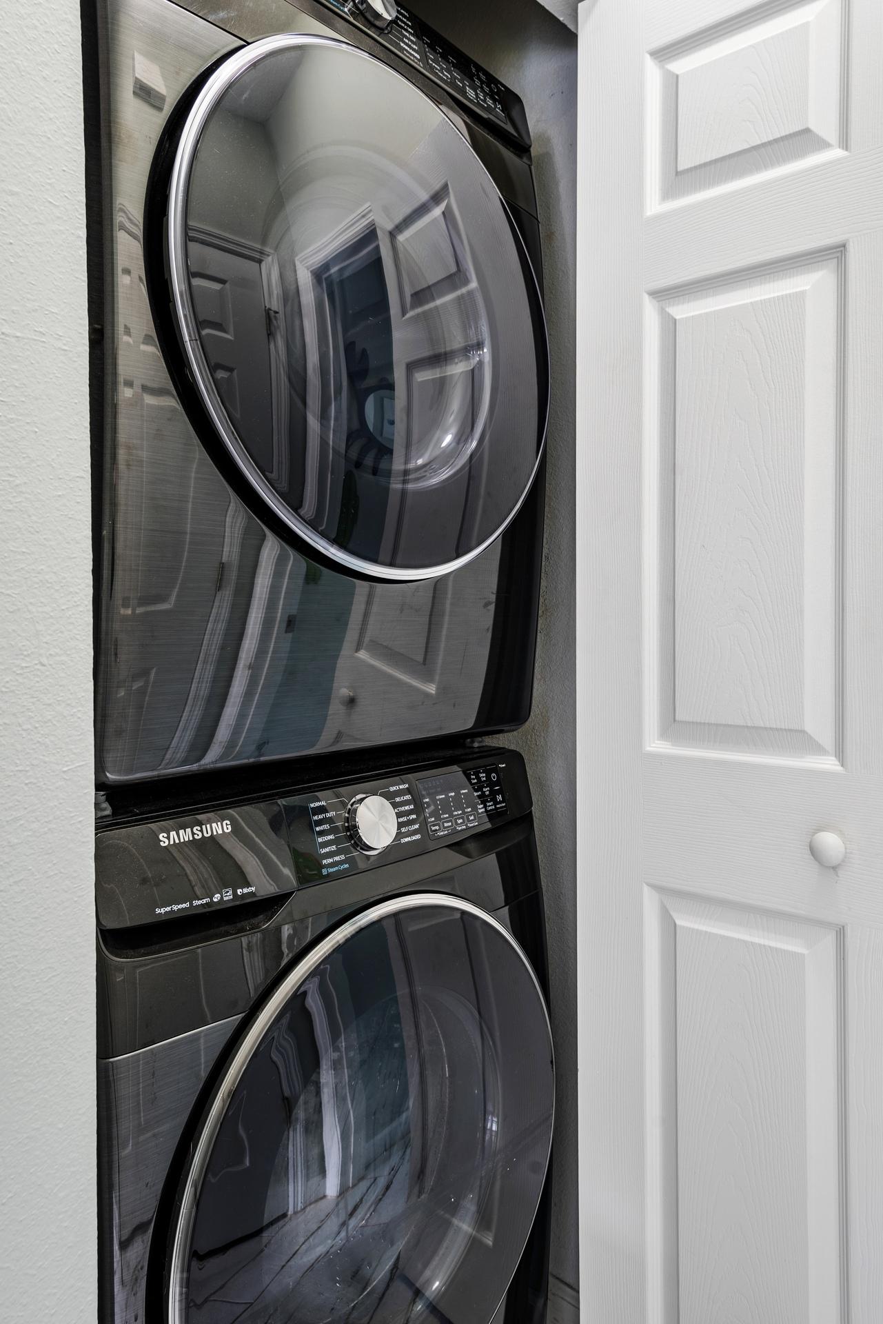 BEACH POINTE T/H - Residential