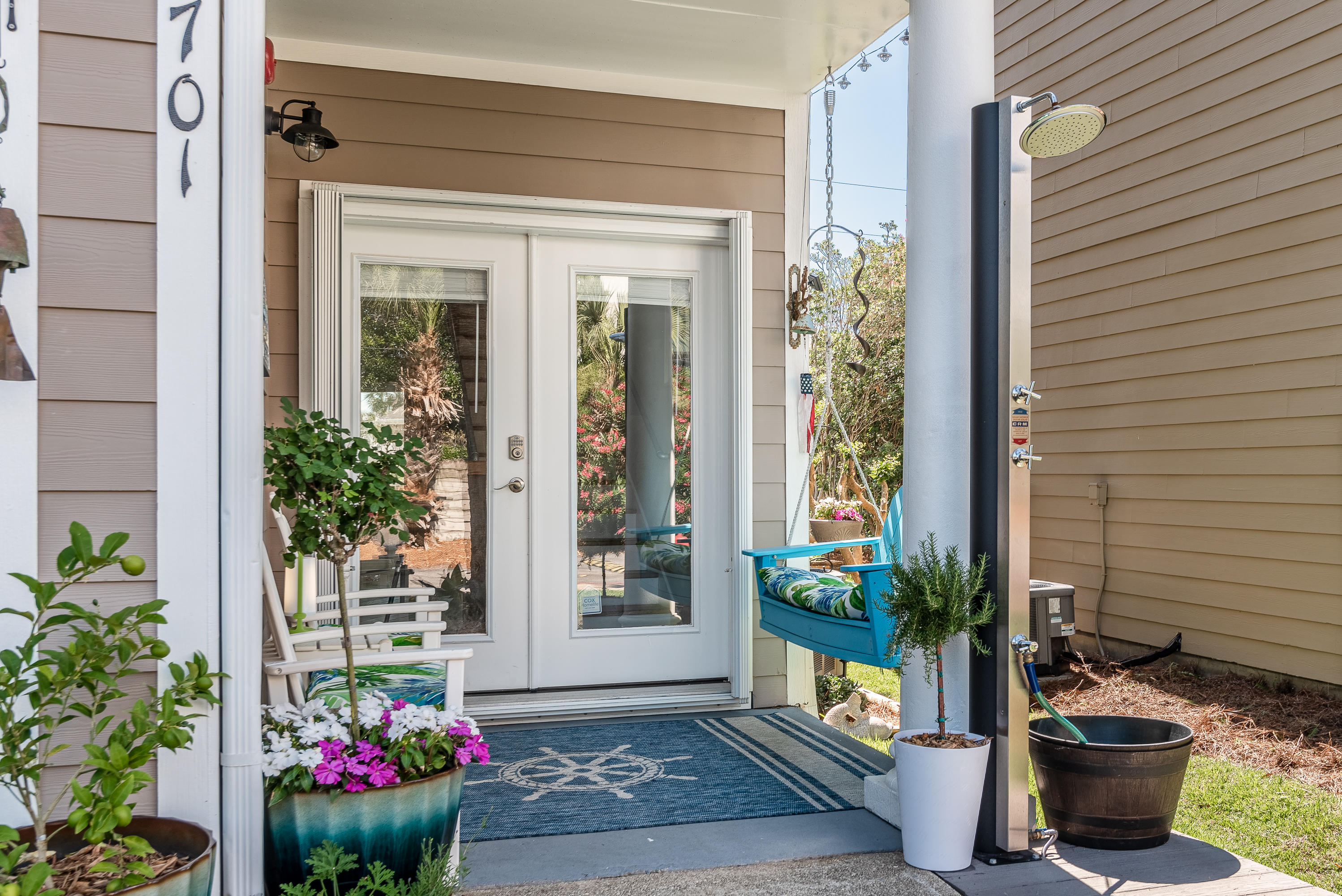 BEACH POINTE T/H - Residential