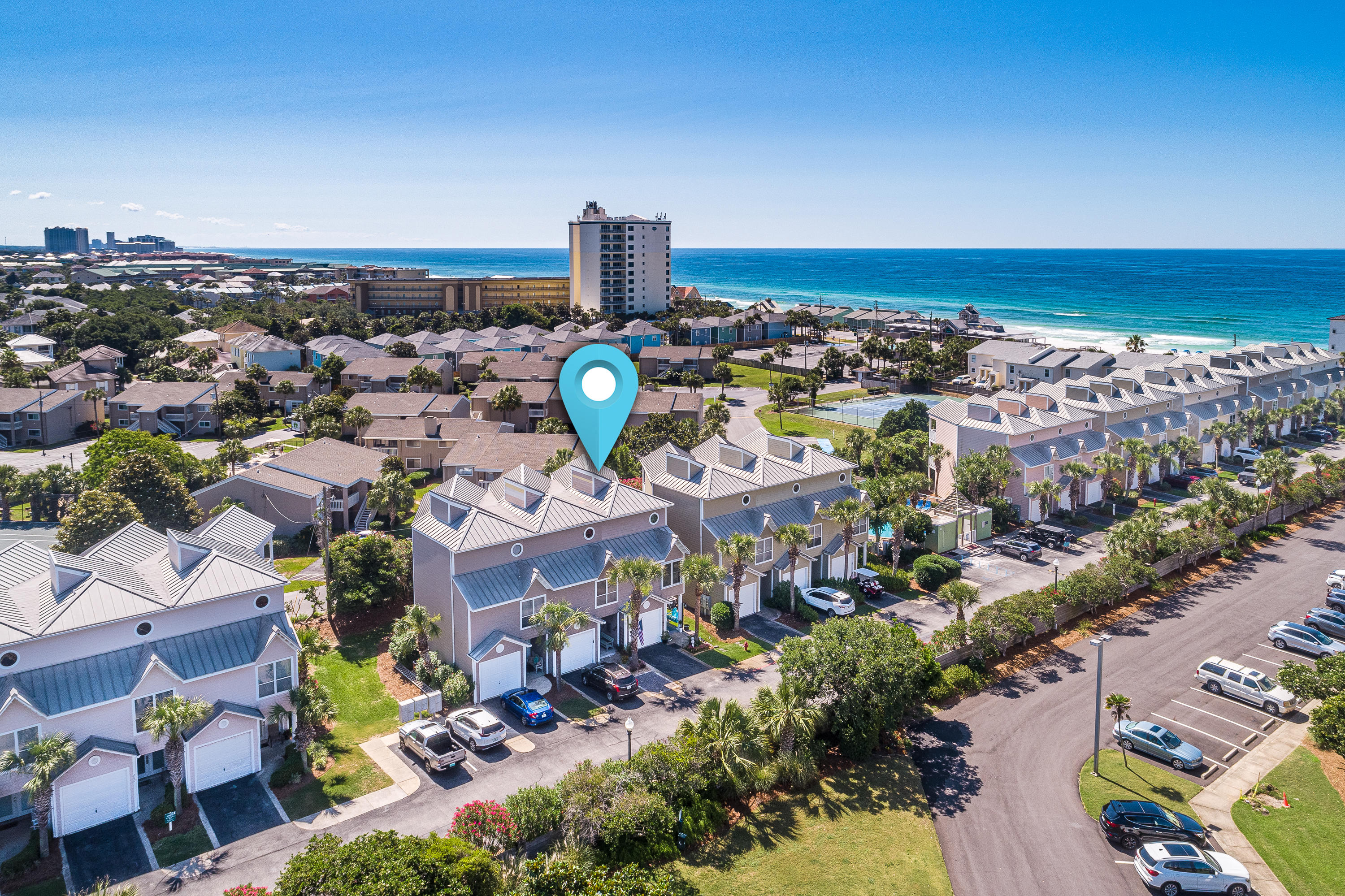 BEACH POINTE T/H - Residential