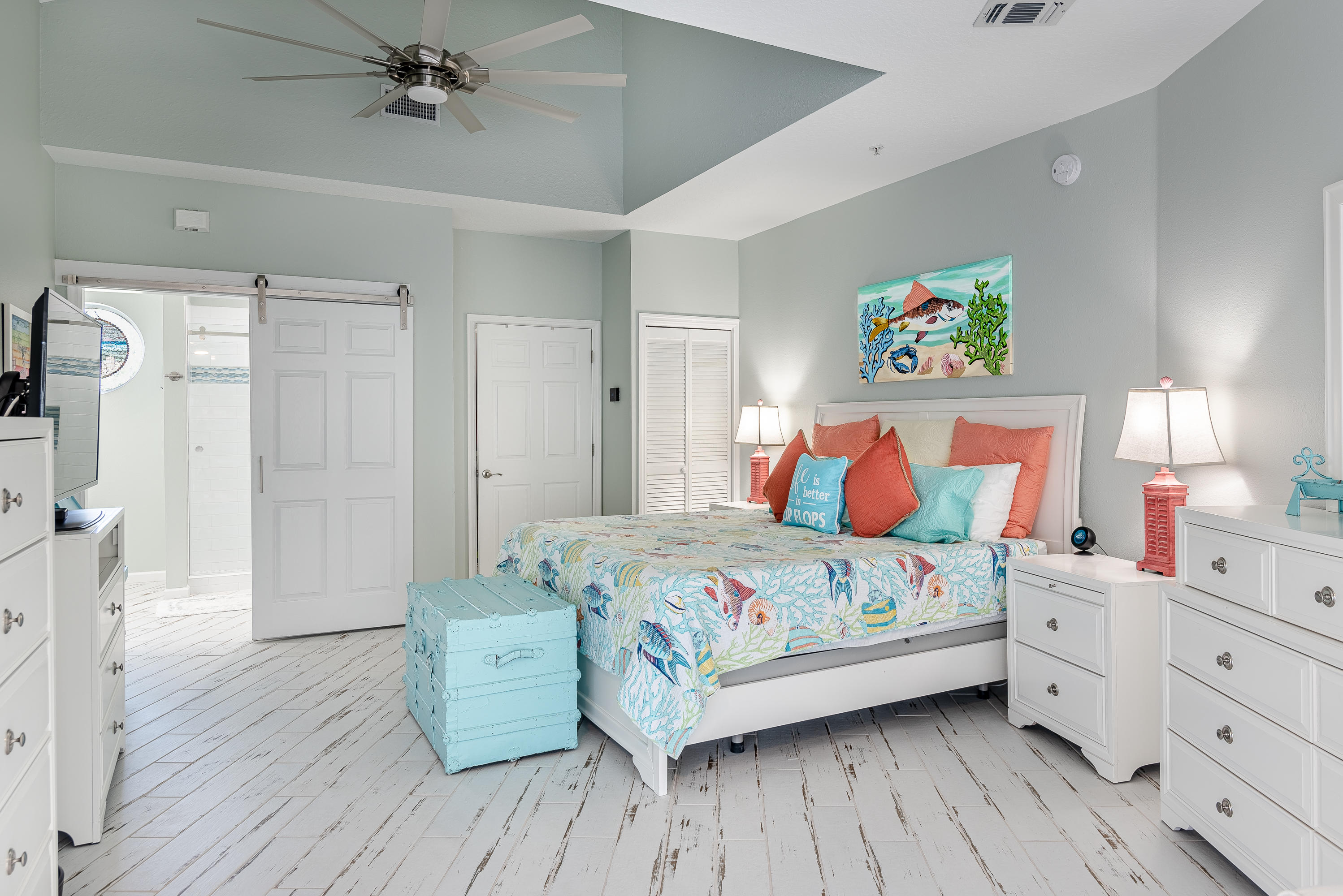 BEACH POINTE T/H - Residential