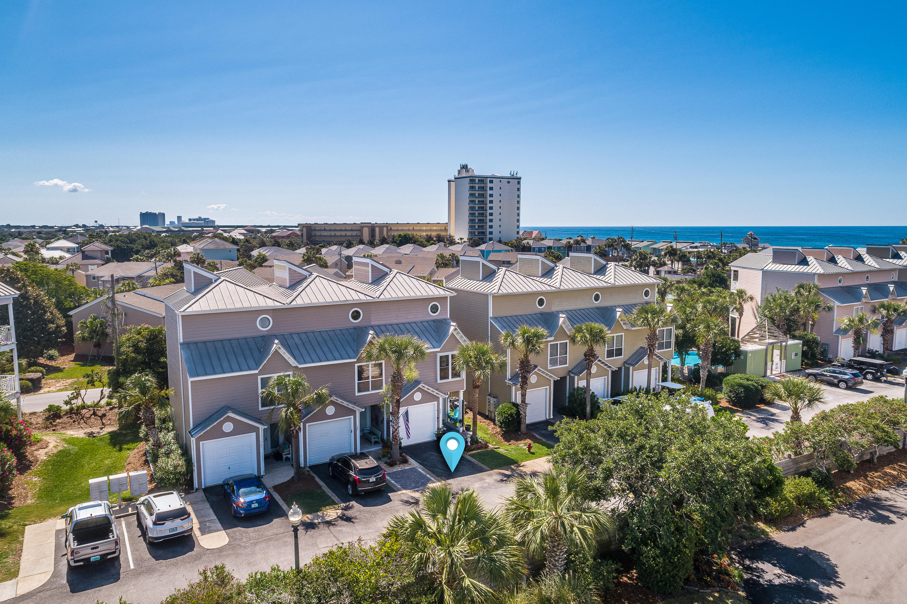BEACH POINTE T/H - Residential