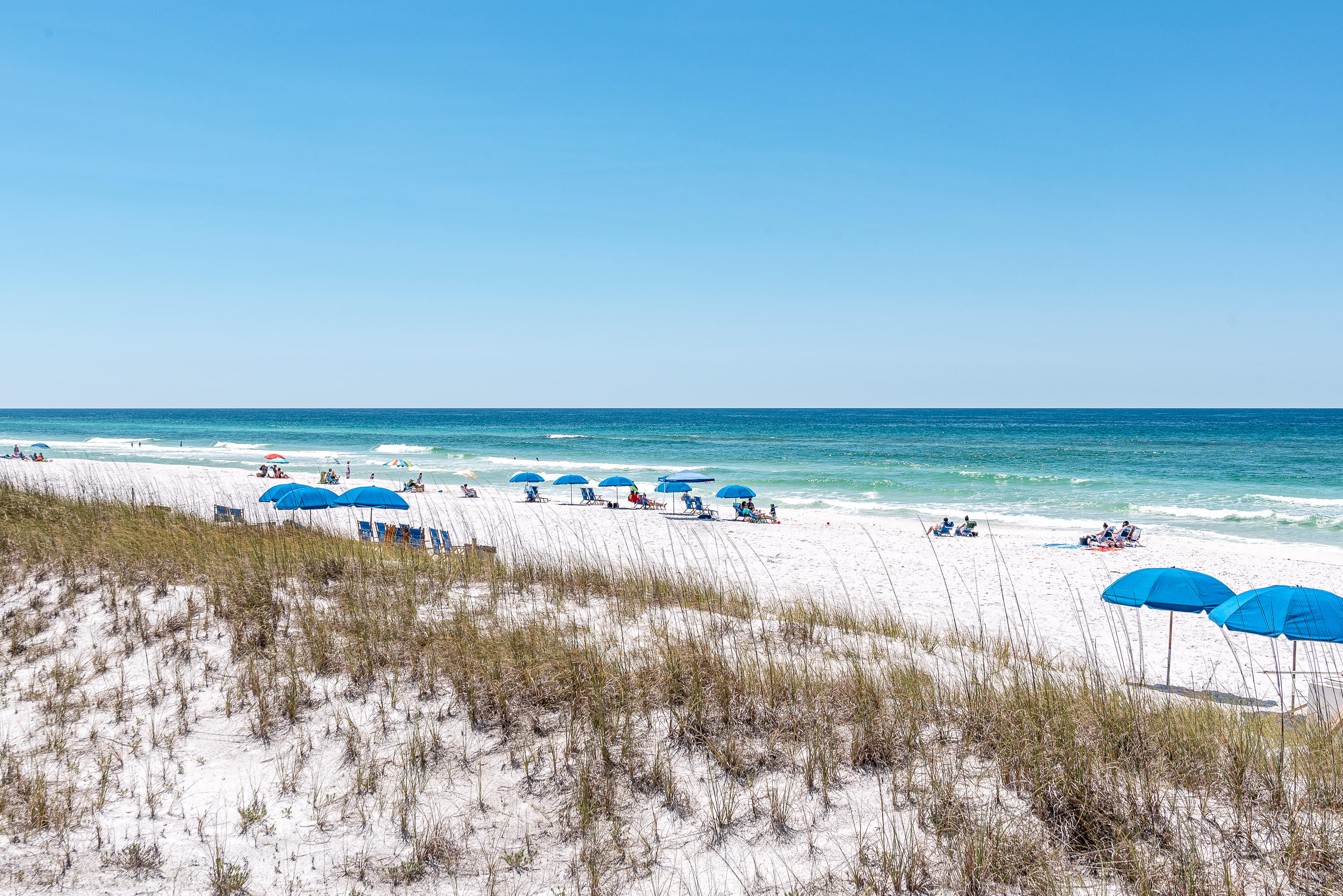 BEACH POINTE T/H - Residential