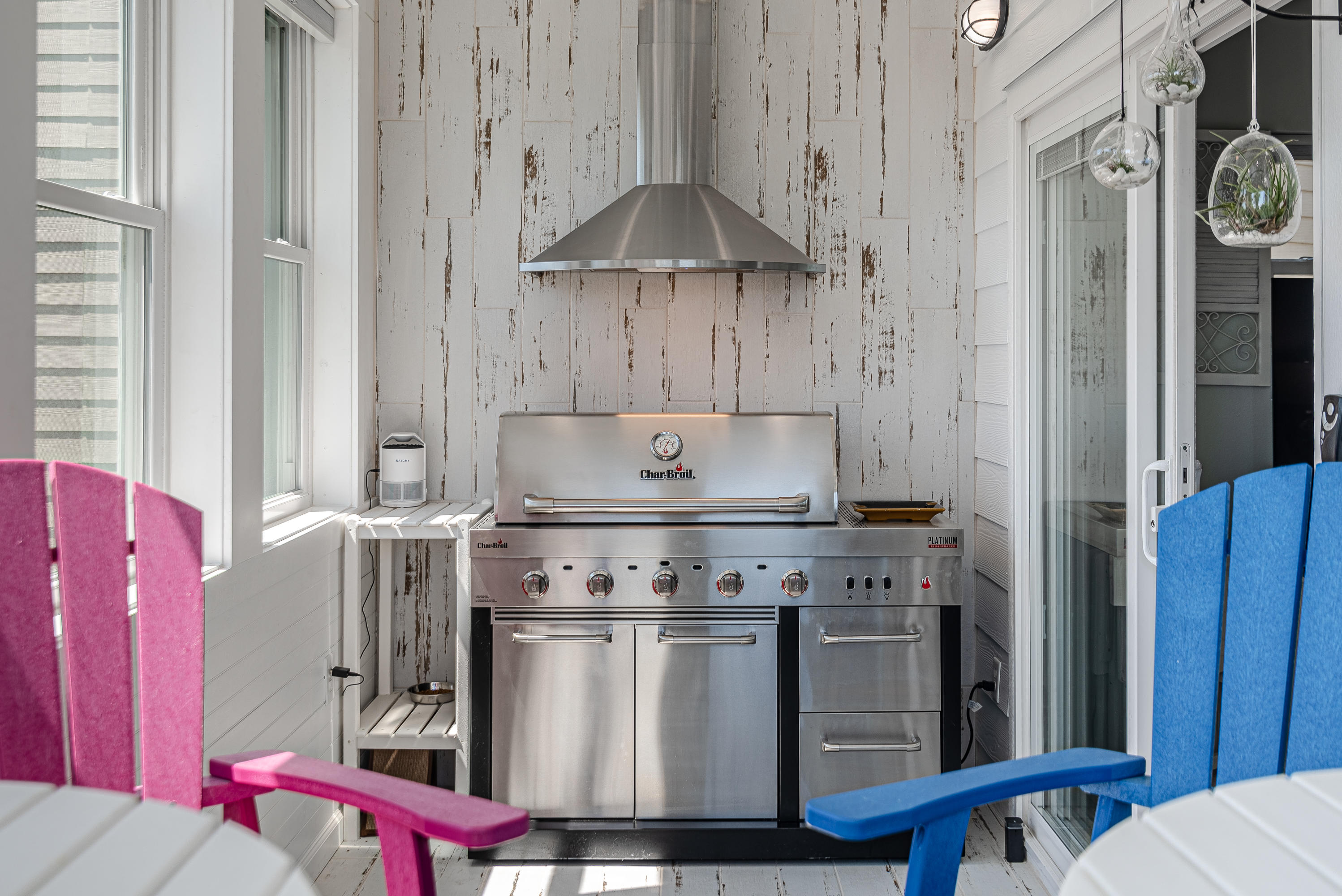 BEACH POINTE T/H - Residential