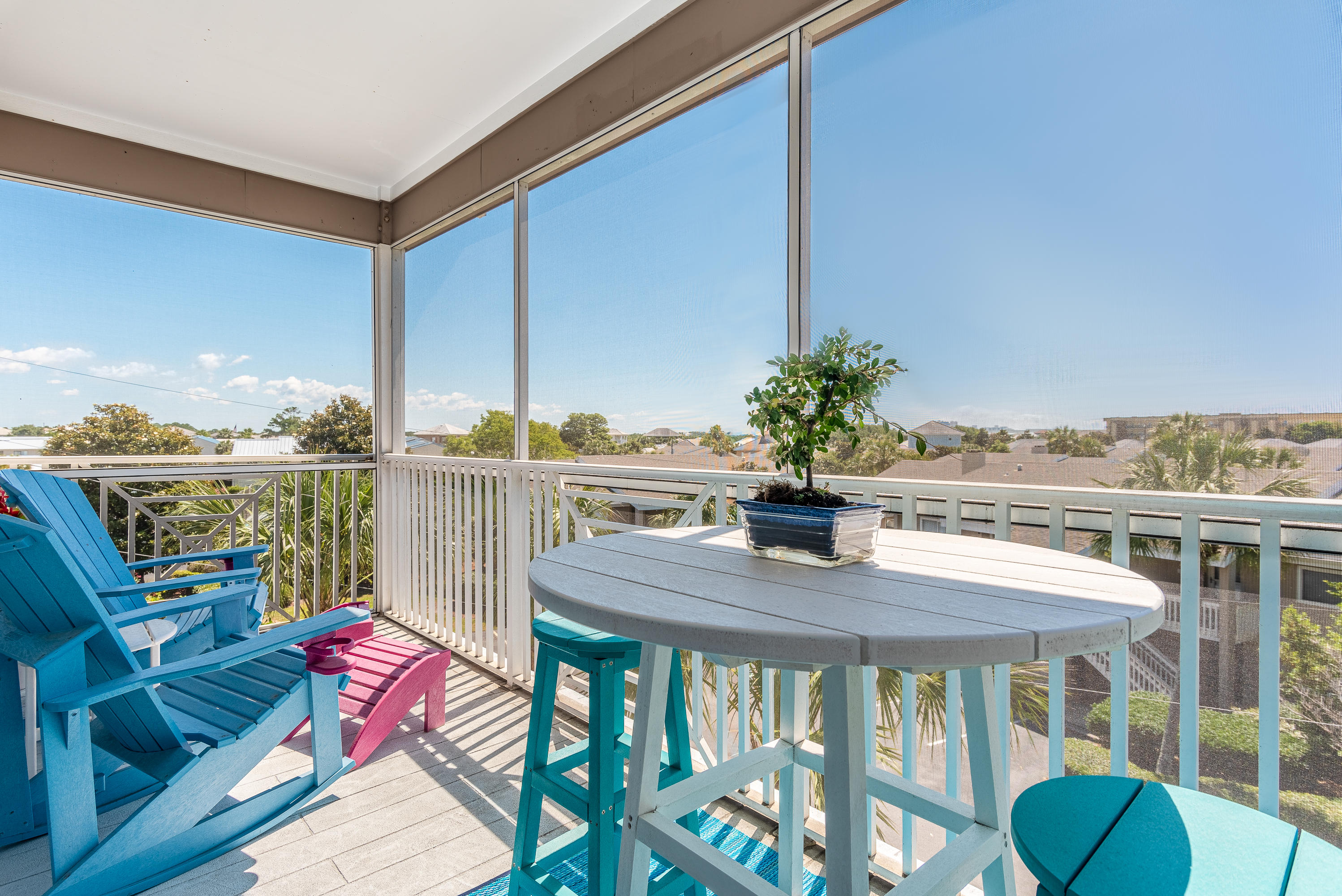 BEACH POINTE T/H - Residential