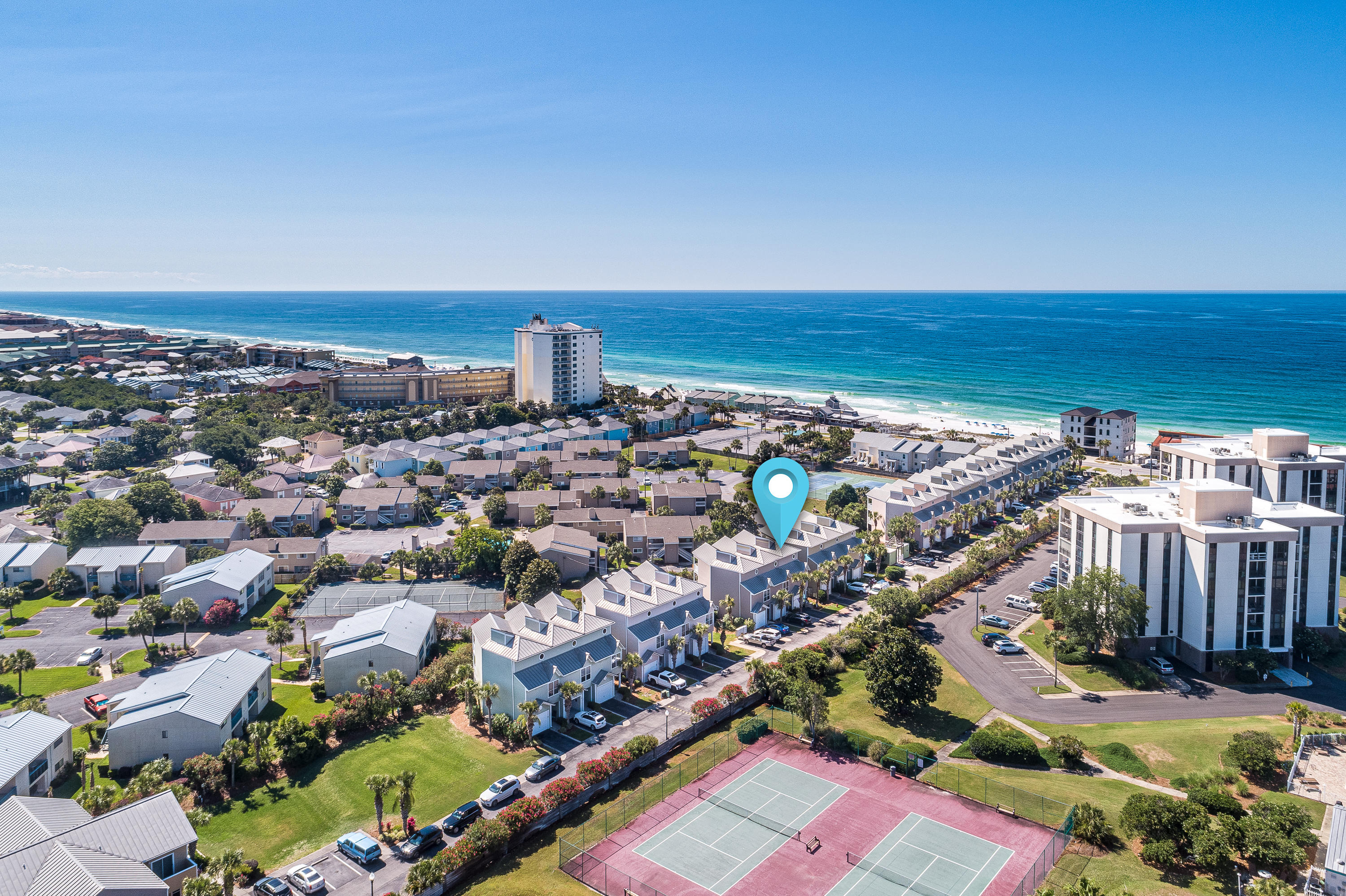 BEACH POINTE T/H - Residential