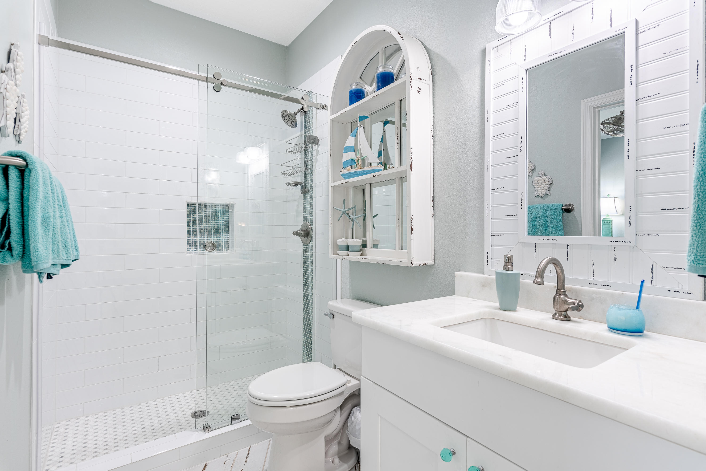 BEACH POINTE T/H - Residential