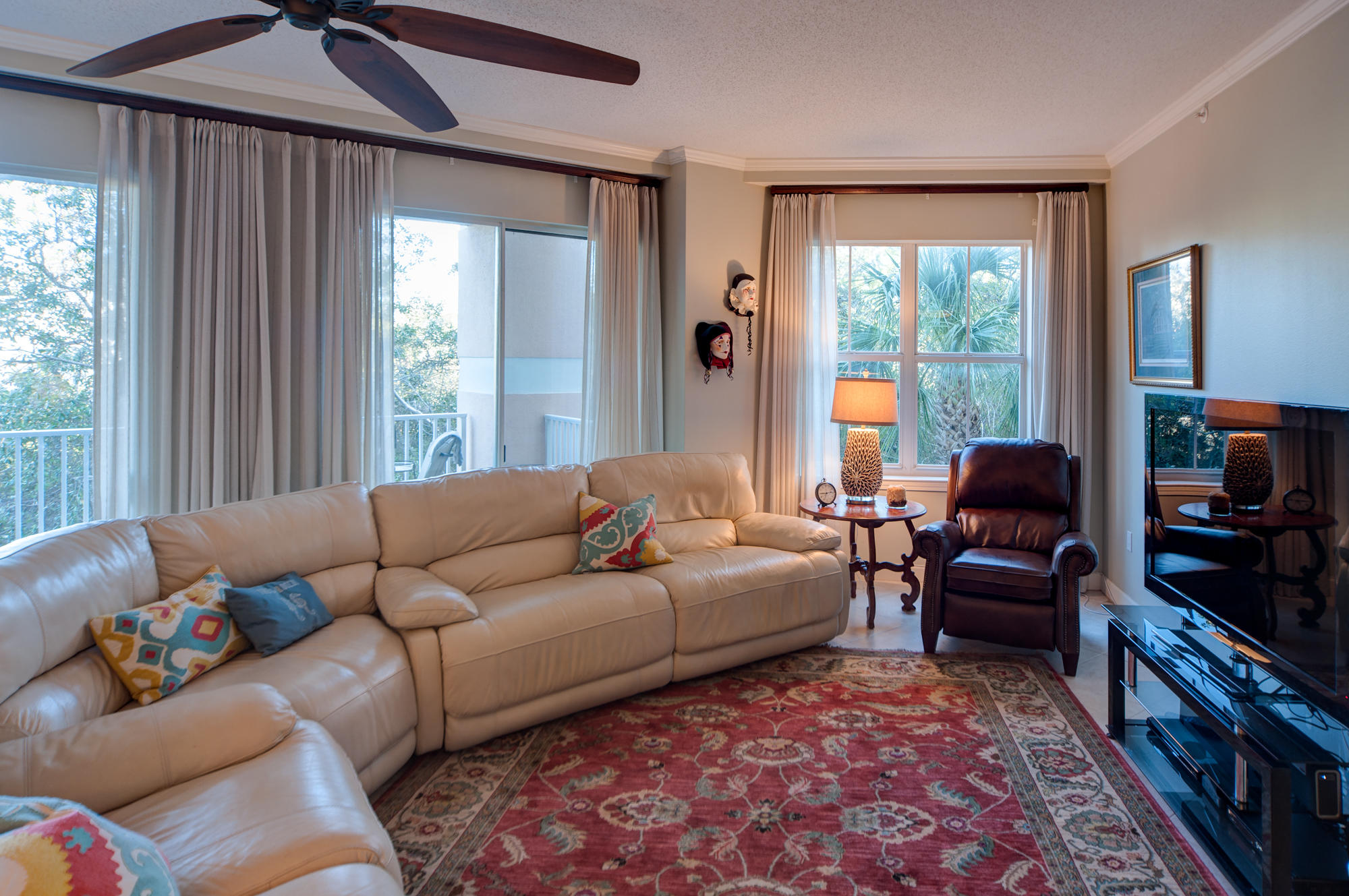 INN AT BLUE MOUNTAIN BEACH - Residential