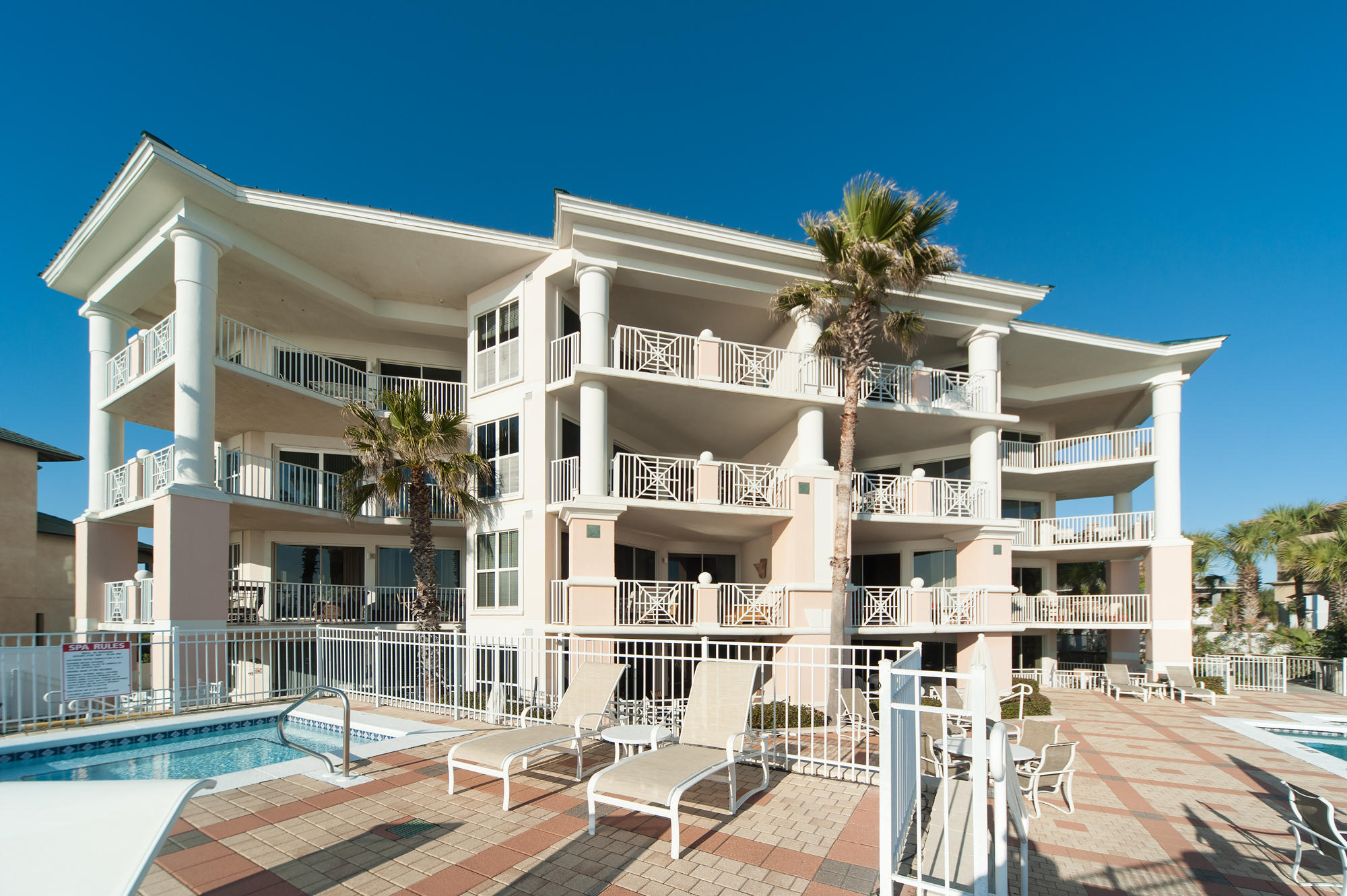 INN AT BLUE MOUNTAIN BEACH - Residential