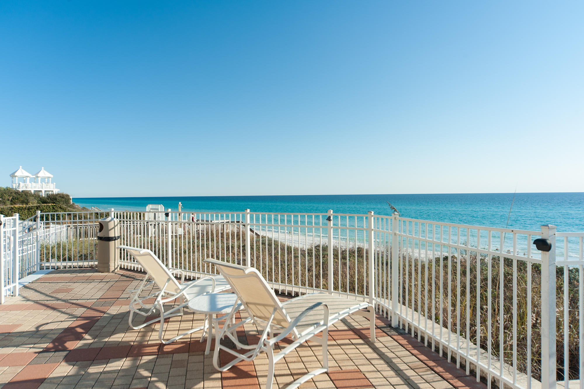 INN AT BLUE MOUNTAIN BEACH - Residential