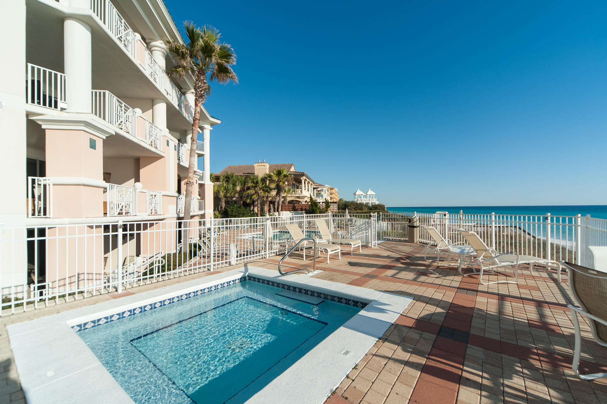 INN AT BLUE MOUNTAIN BEACH - Residential